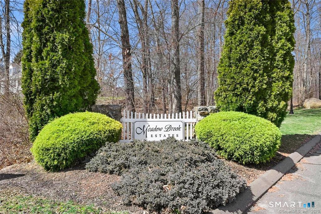 107 Meadow Brook Road Unit: 107