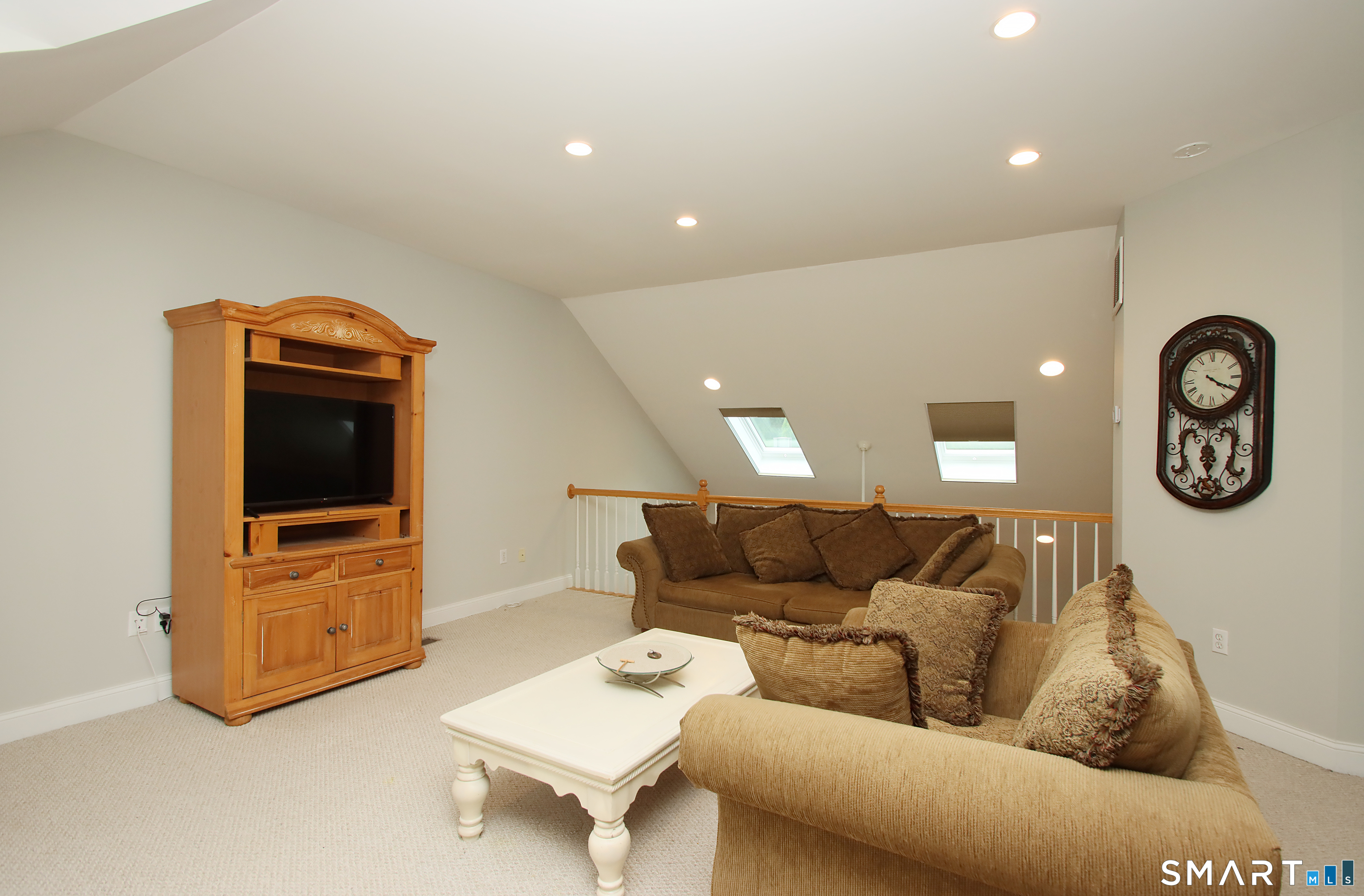 107 Meadow Brook Road Unit: 107