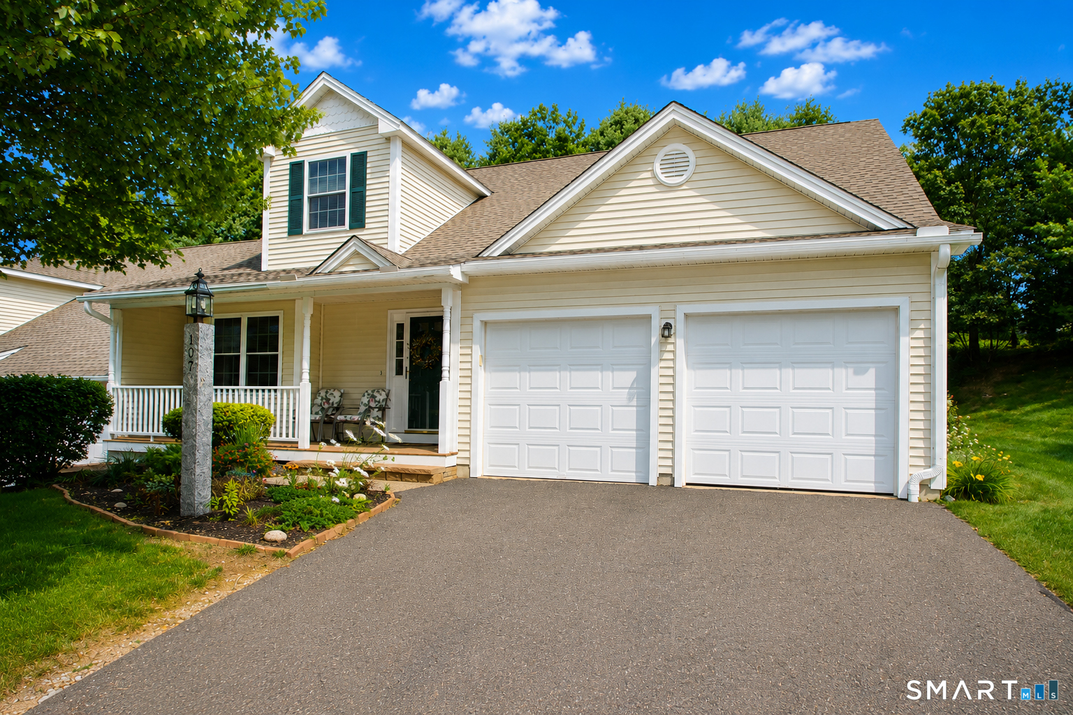 107 Meadow Brook Road Unit: 107
