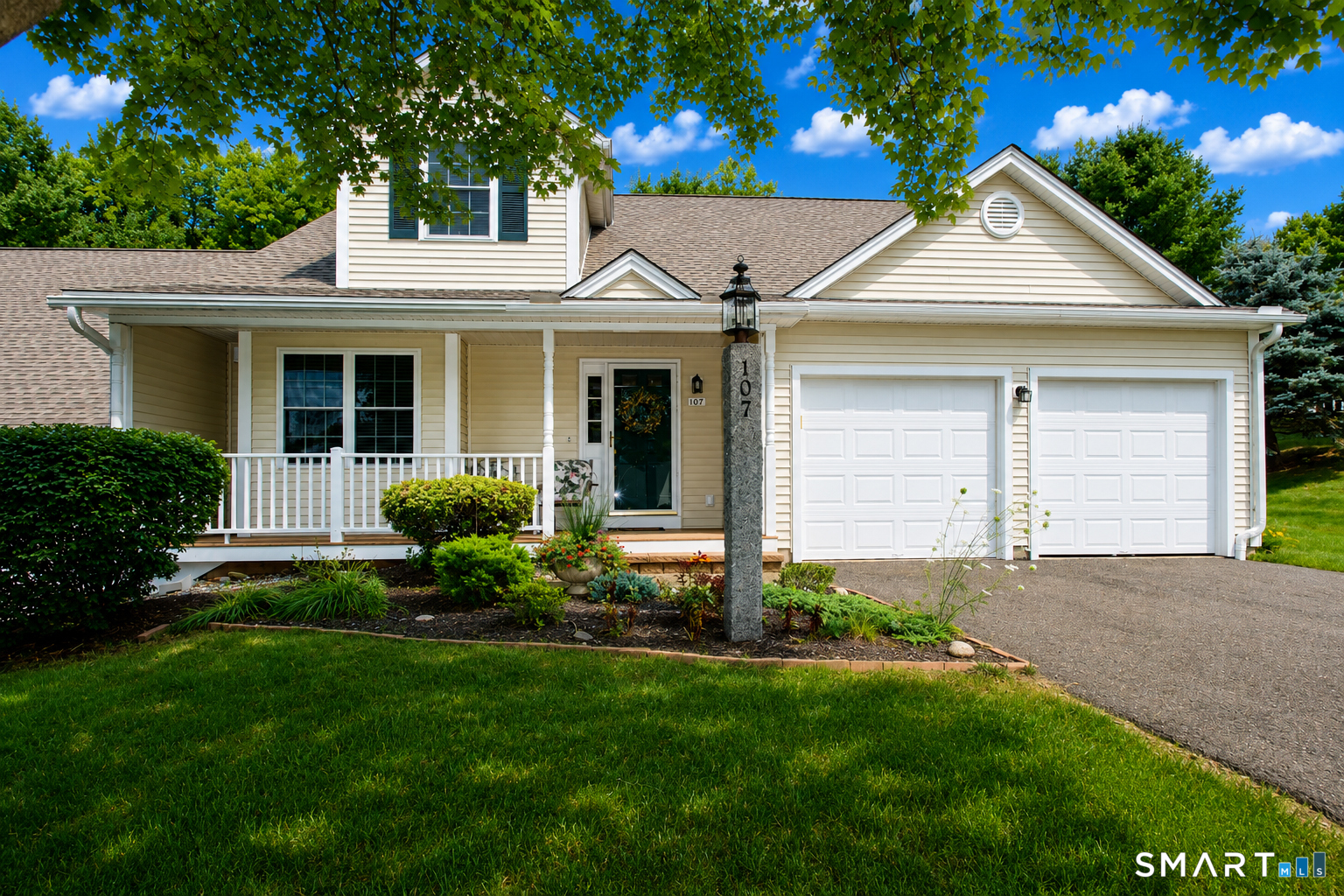 107 Meadow Brook Road Unit: 107