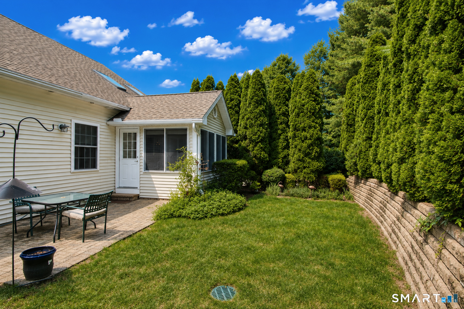 107 Meadow Brook Road Unit: 107