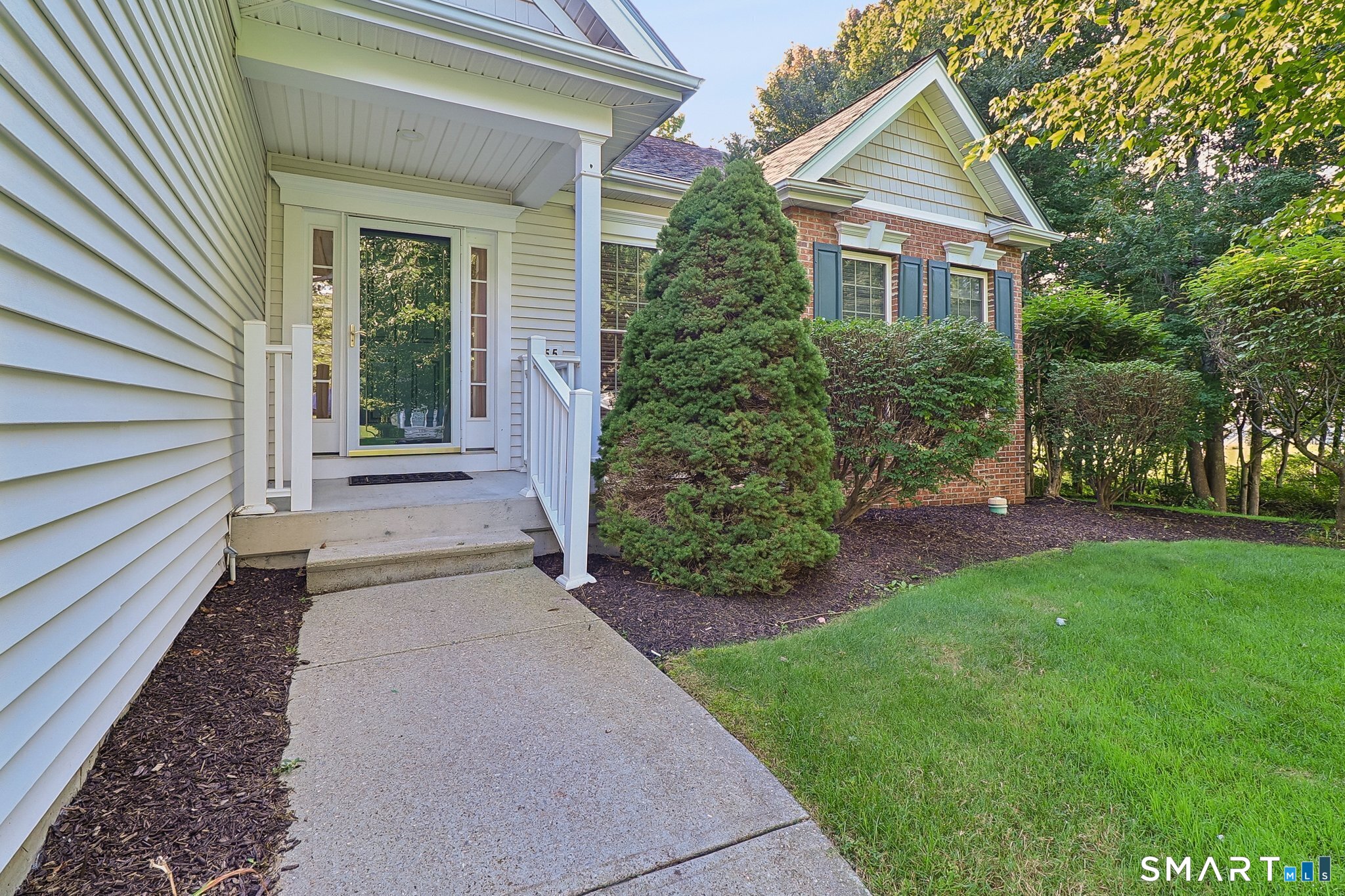 155 Country Club Drive Unit: 155