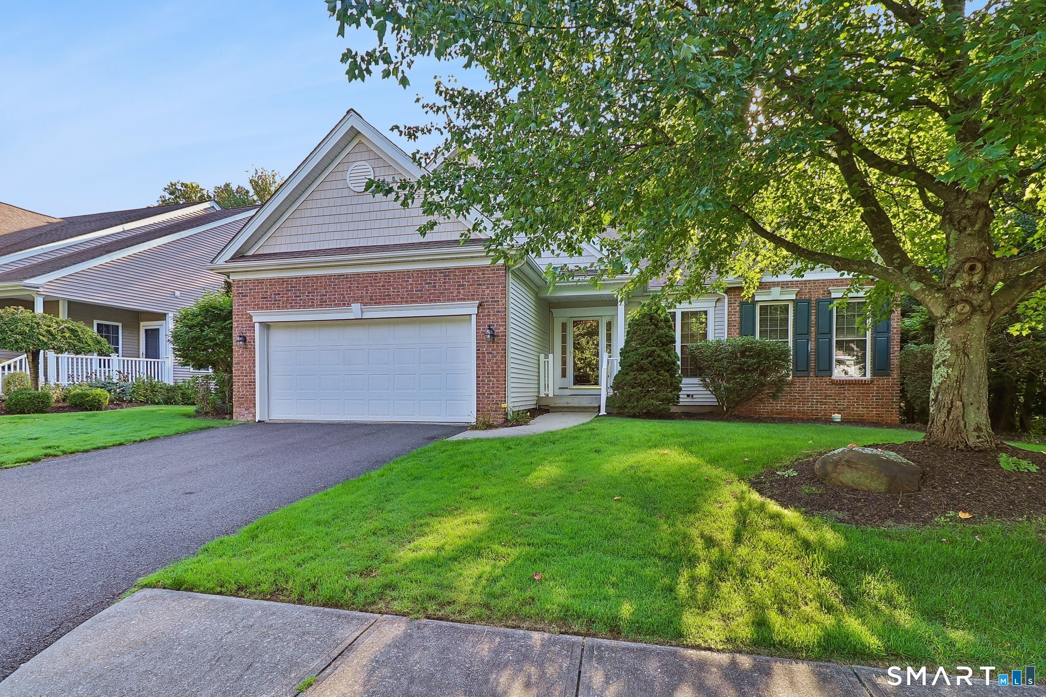 155 Country Club Drive Unit: 155