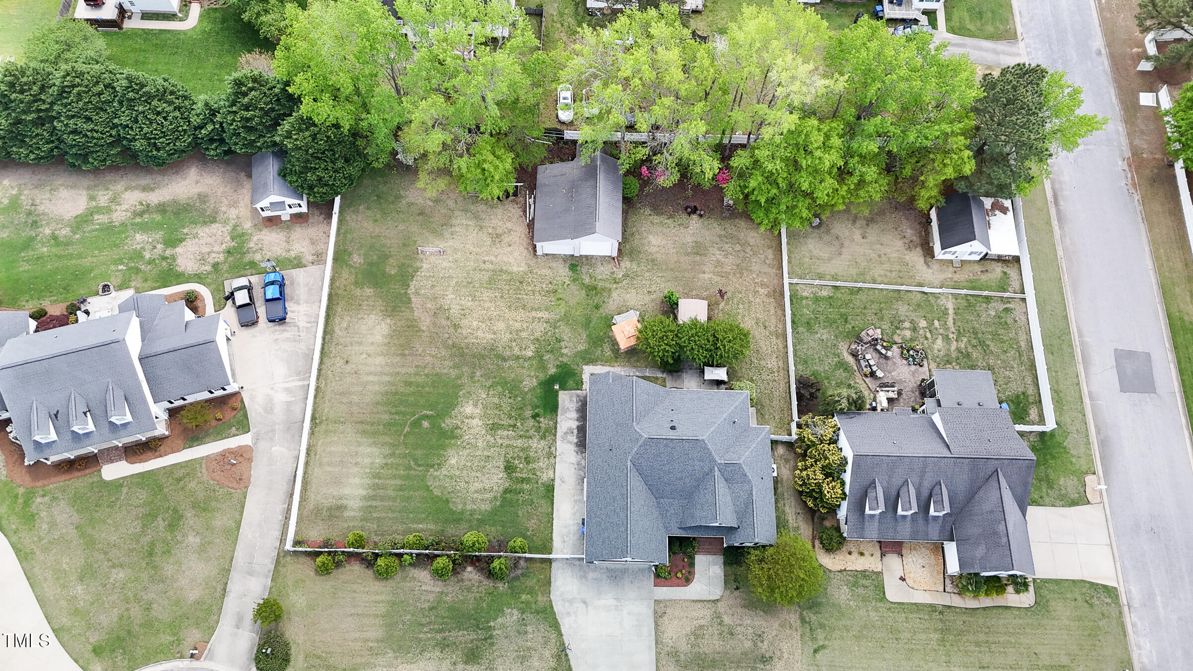 4407 Davis Farms Drive N