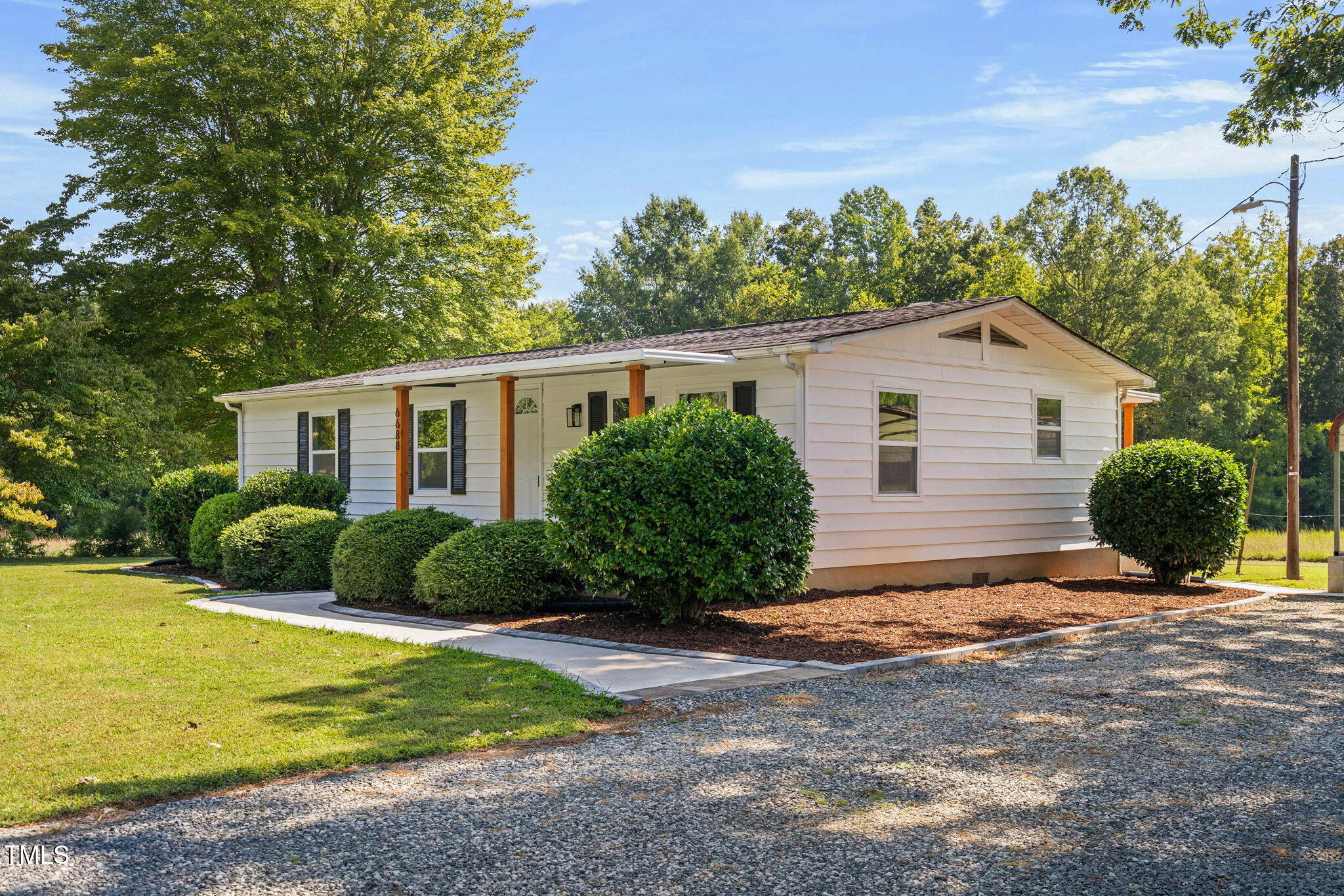 6688 Goshen Road