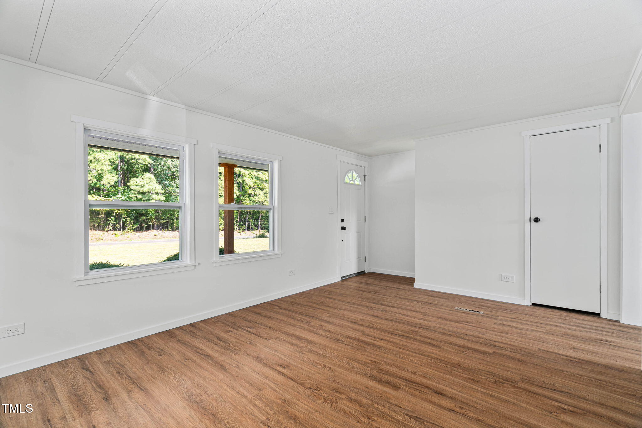 6688 Goshen Road