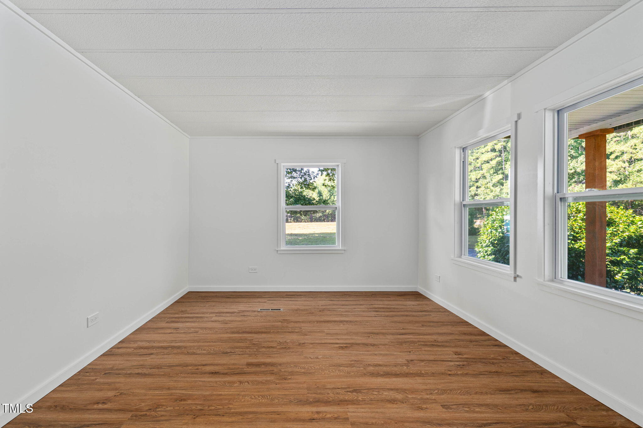 6688 Goshen Road