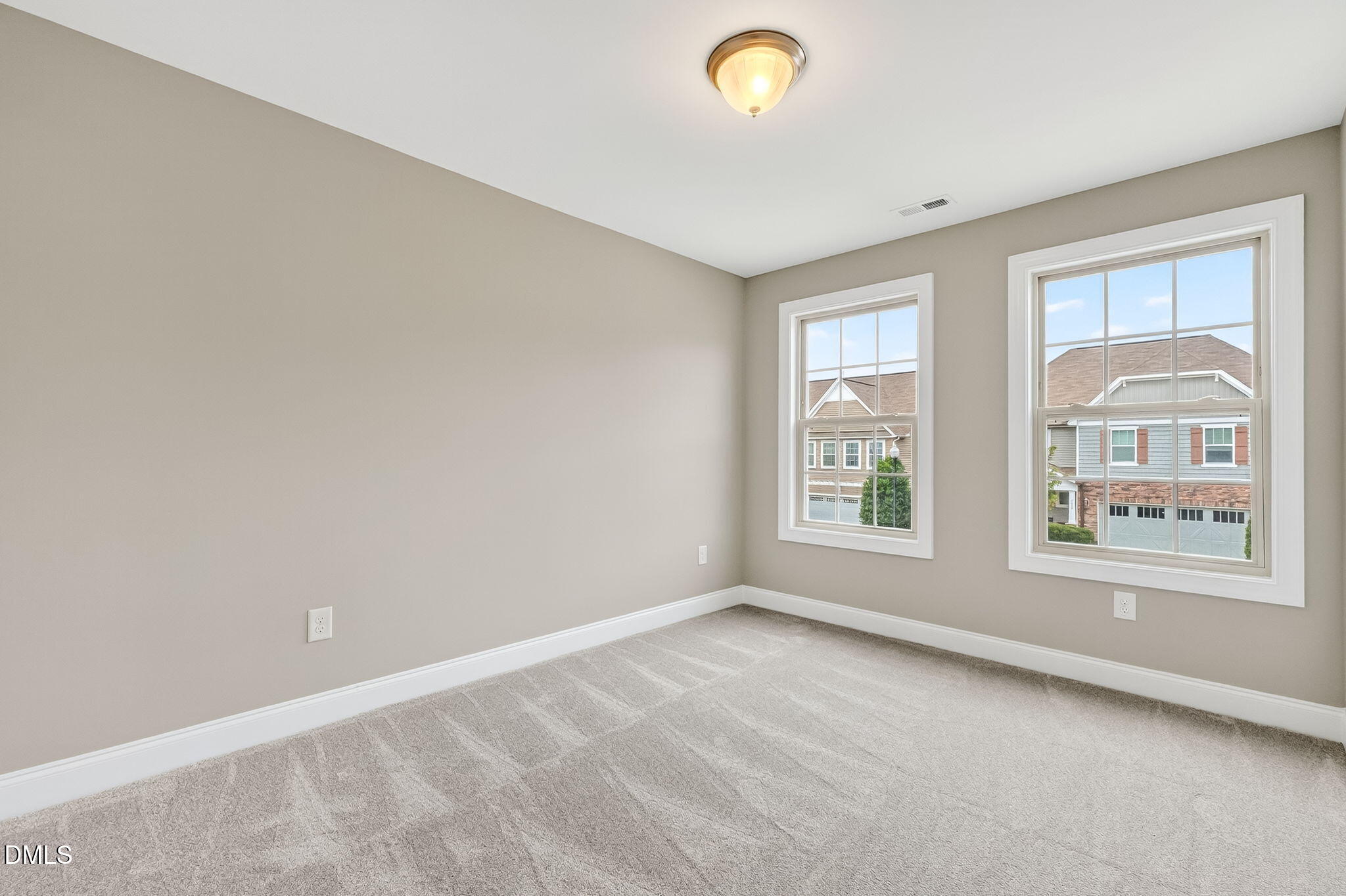 7661 Mapleshire Drive