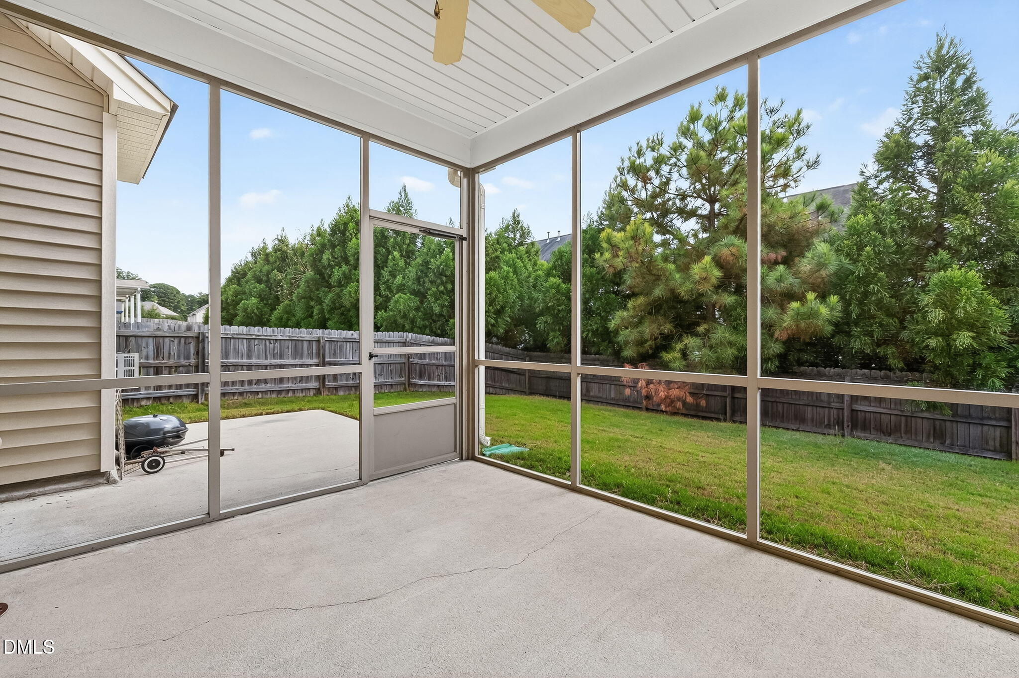 7661 Mapleshire Drive