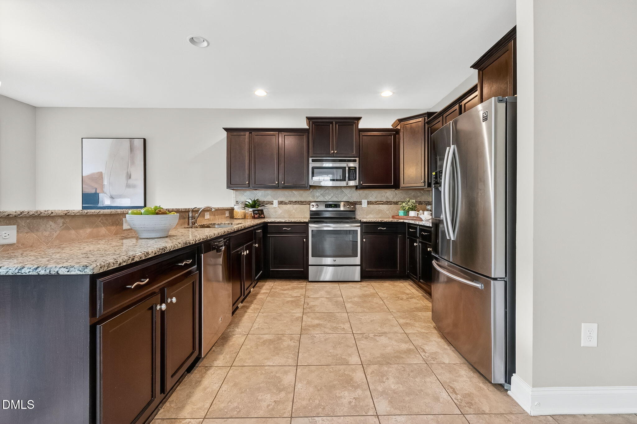 7661 Mapleshire Drive