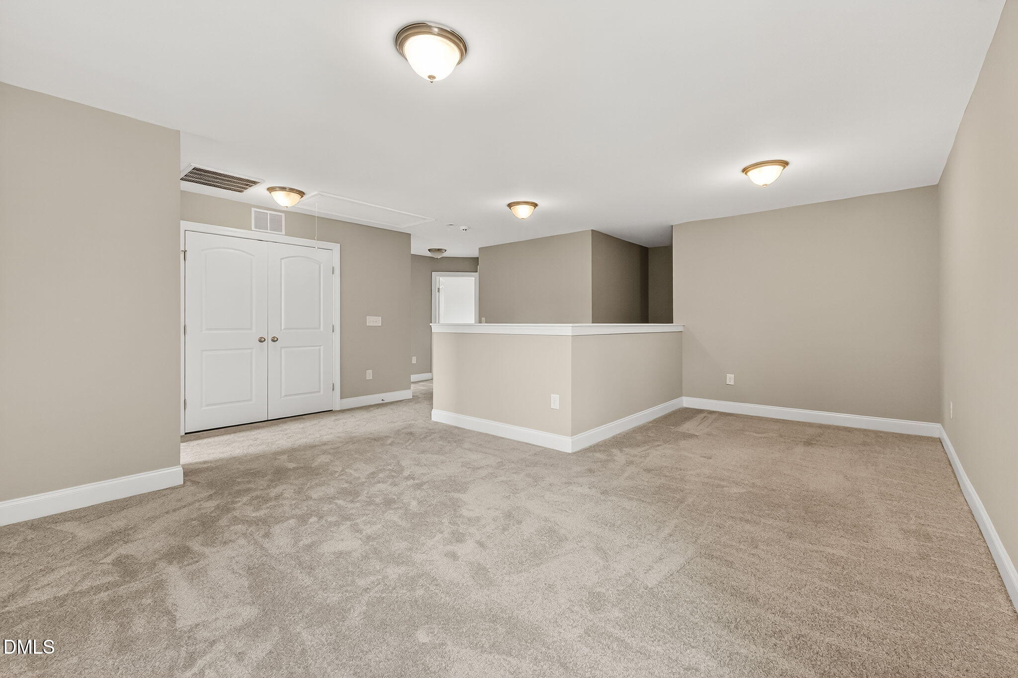 7661 Mapleshire Drive