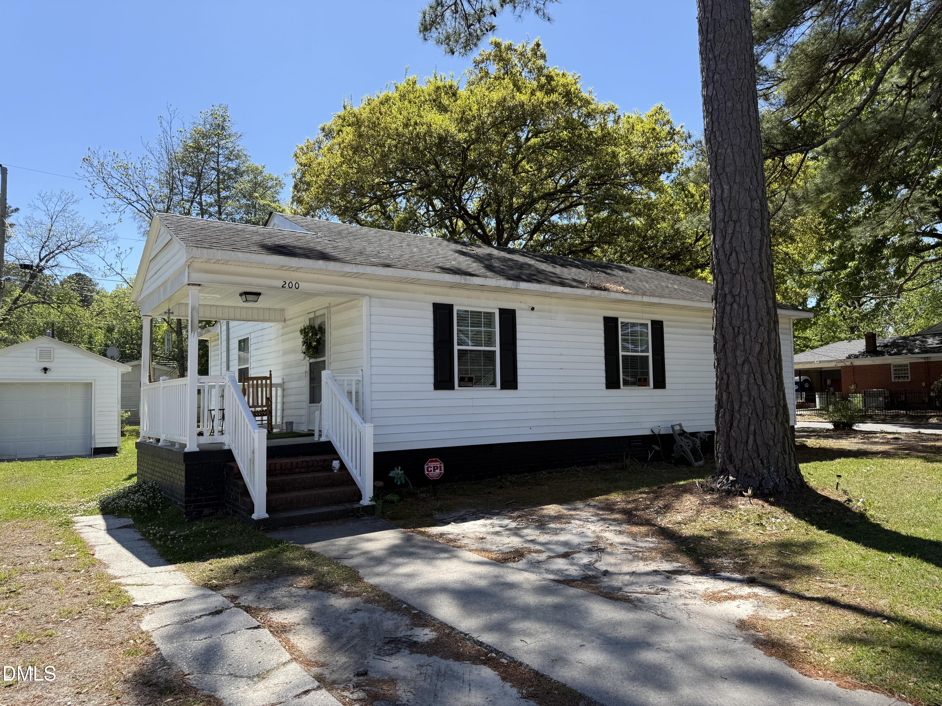 200 S Sylvan Drive