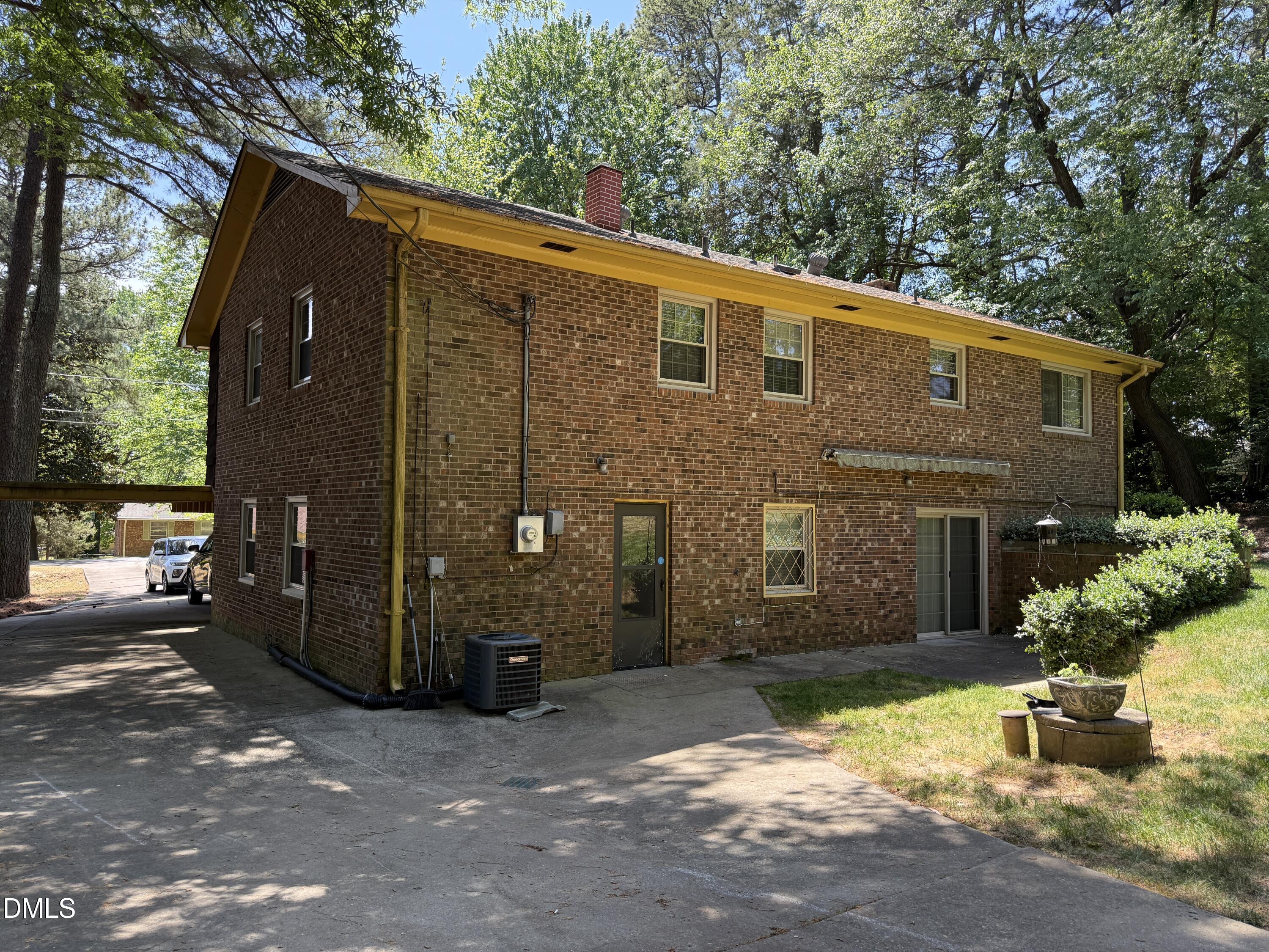 109 Conway Drive