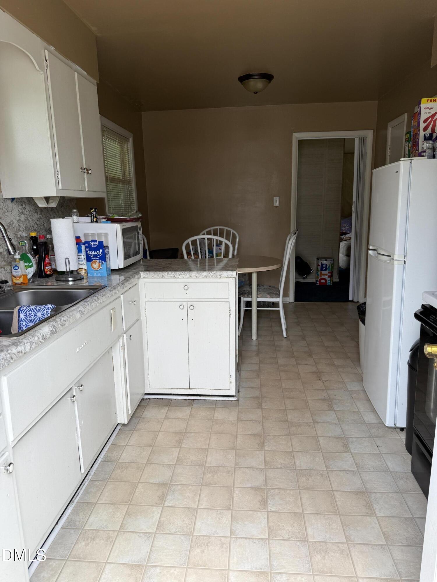 131 Robbins Avenue