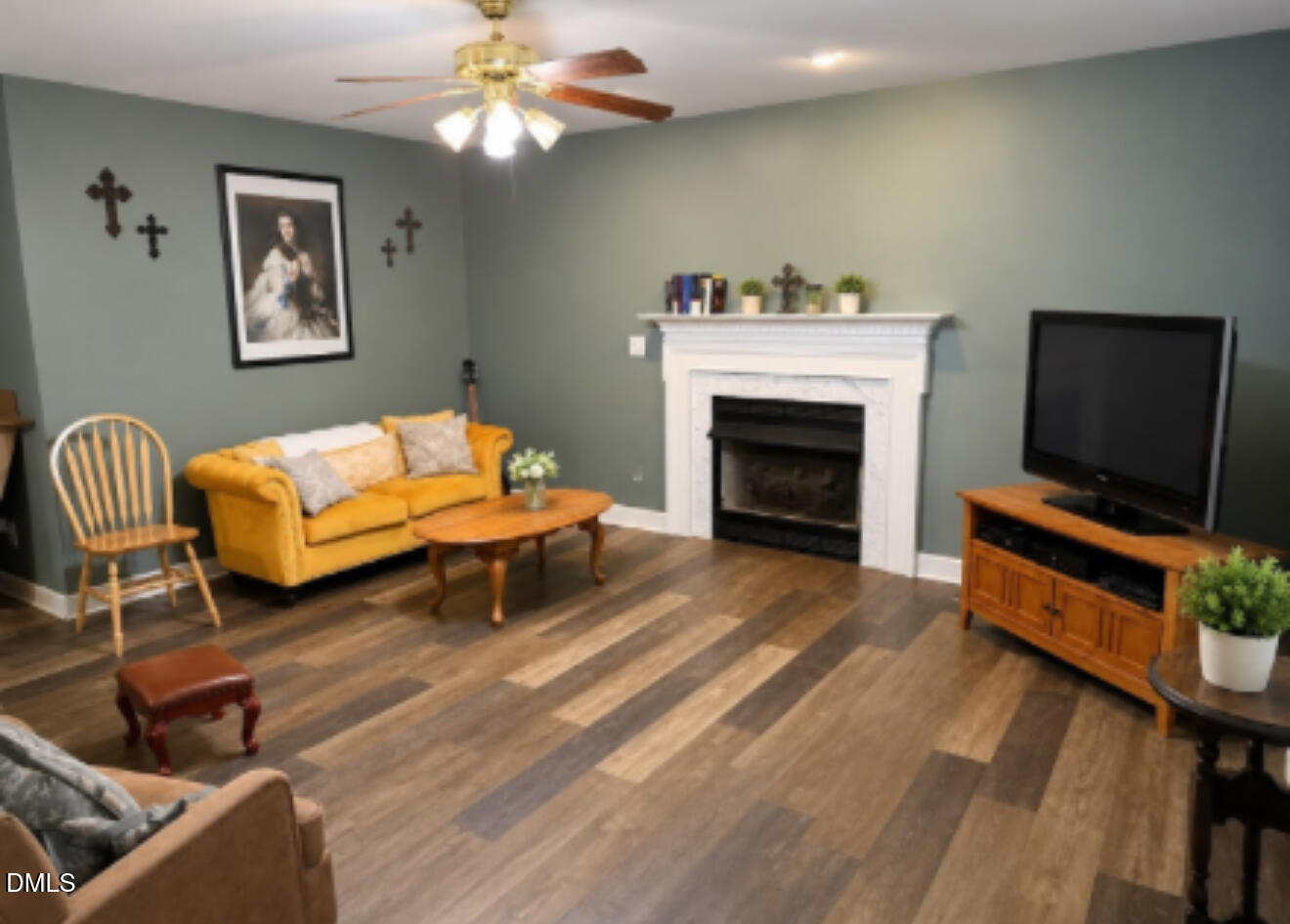 330 Cherrylaurel Drive