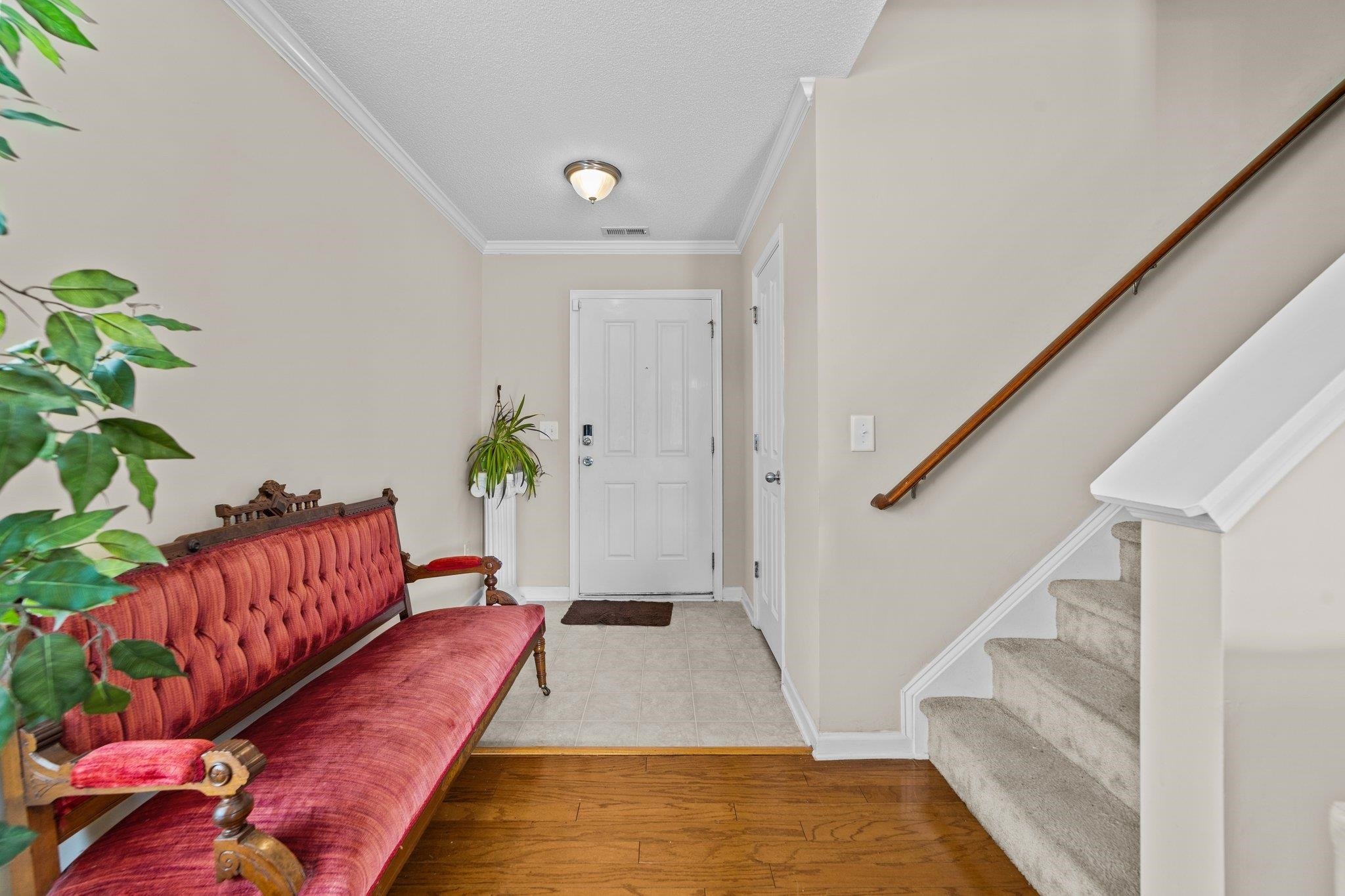 405 Sutton Place