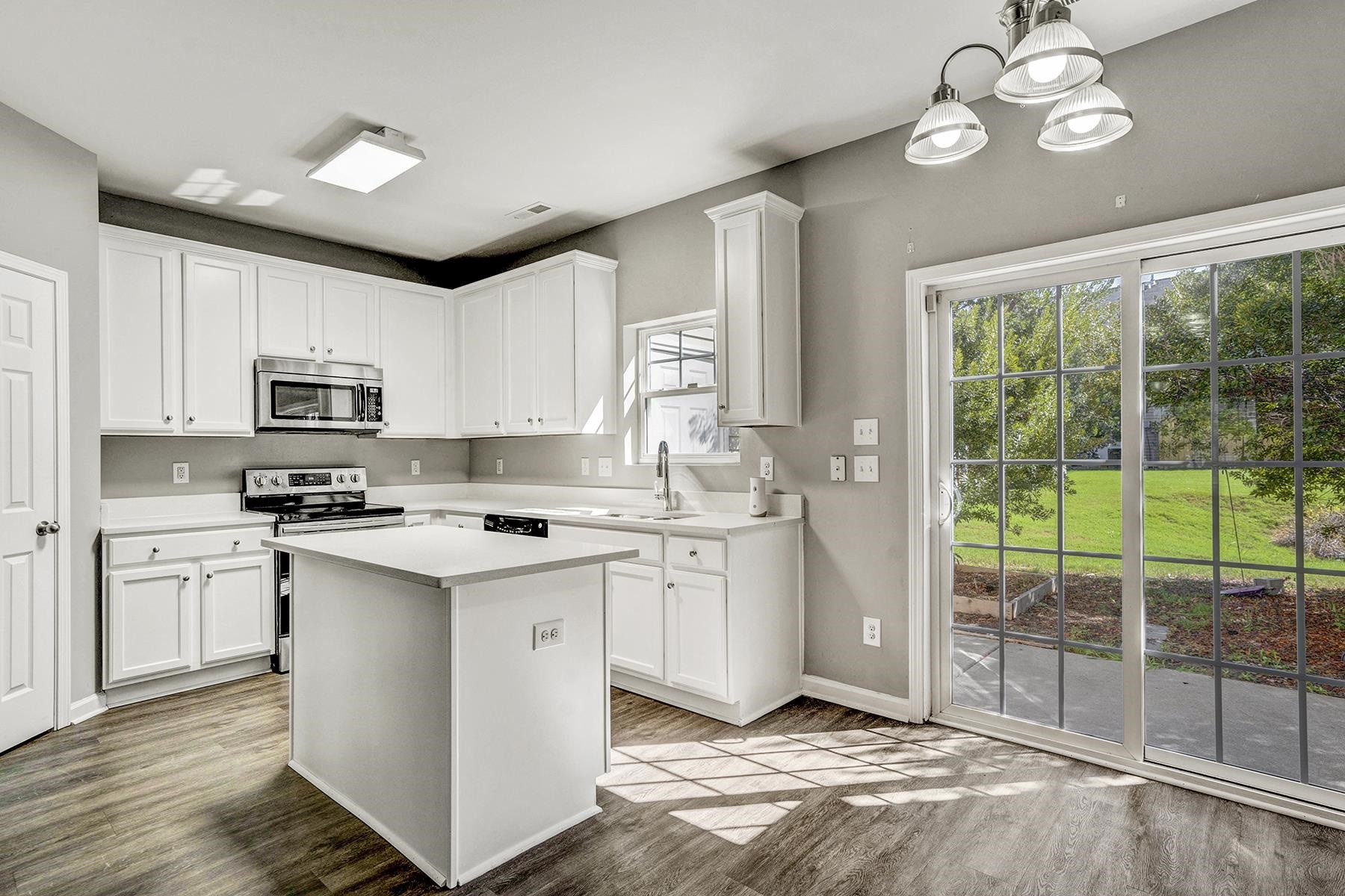 1304 Cozart Street Unit: 303