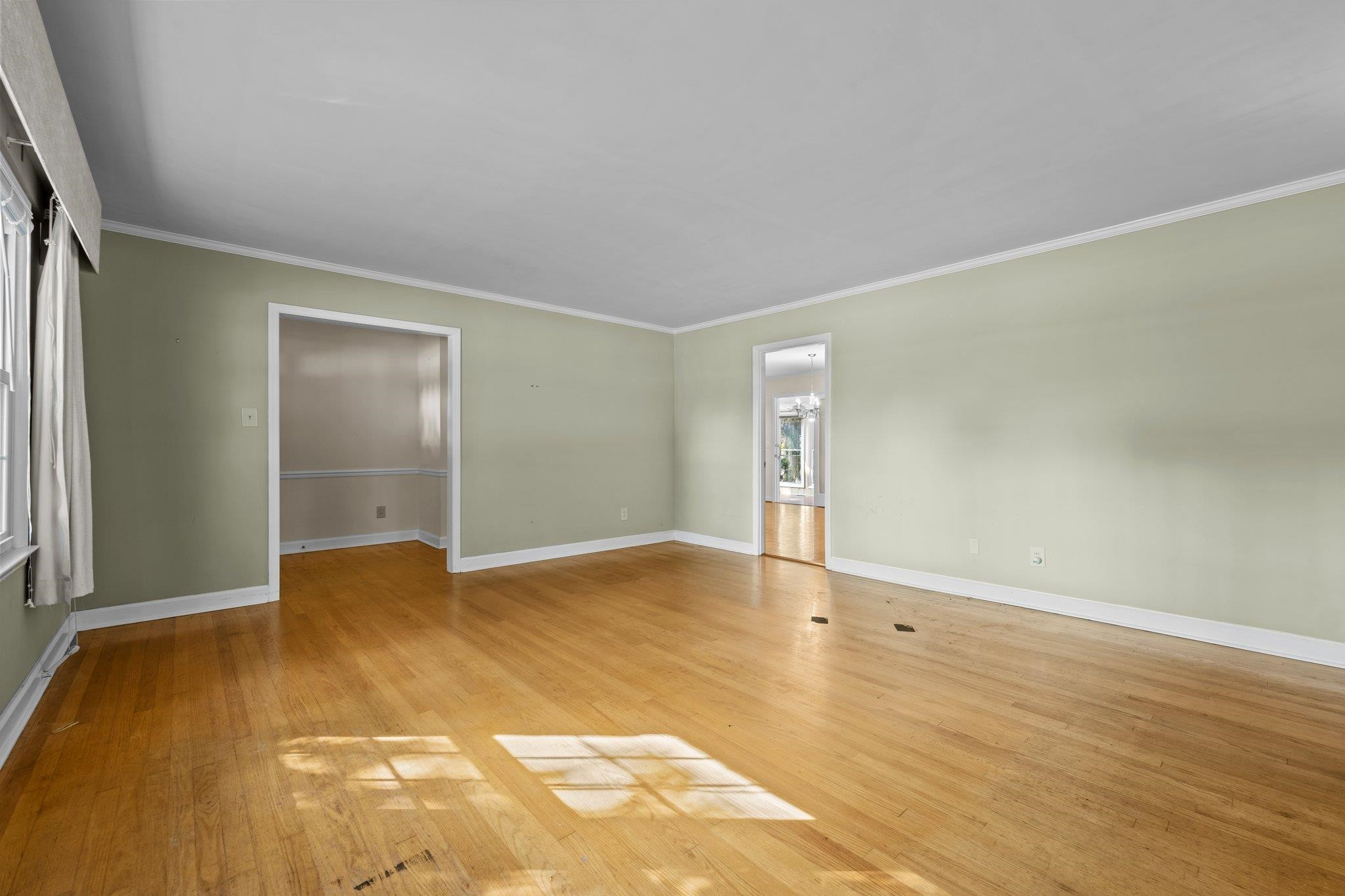 1516 Greenwood Terrace