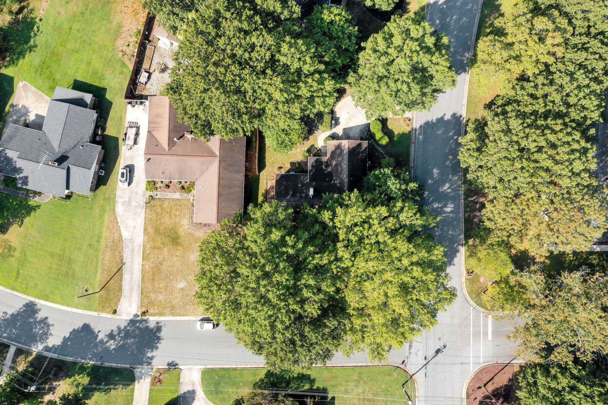 1516 Greenwood Terrace