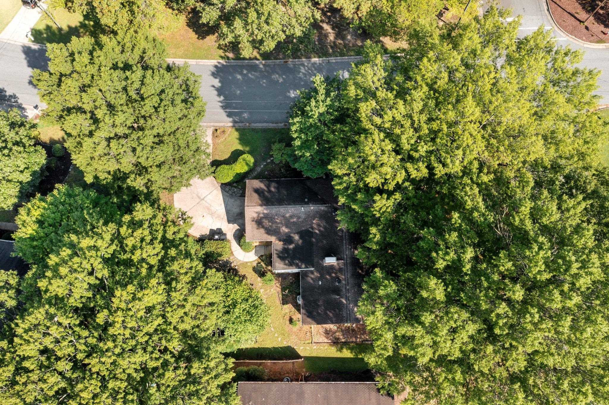1516 Greenwood Terrace