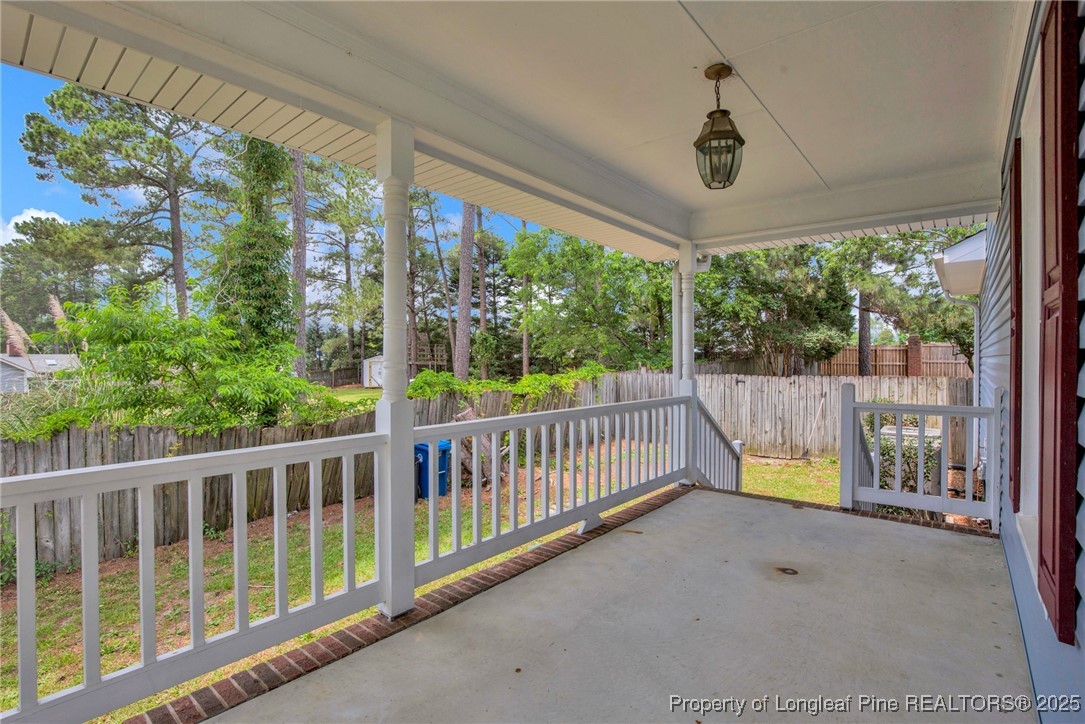 1004 New Market Court