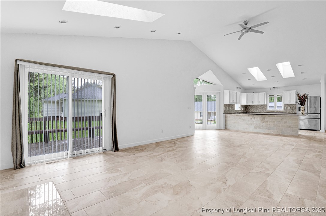 1068 S Windrace Trail