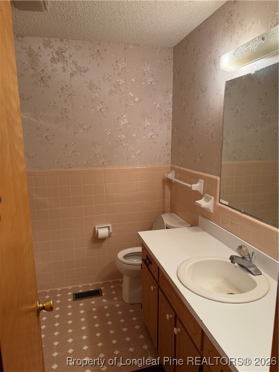 11442 Highway 87 Highway E