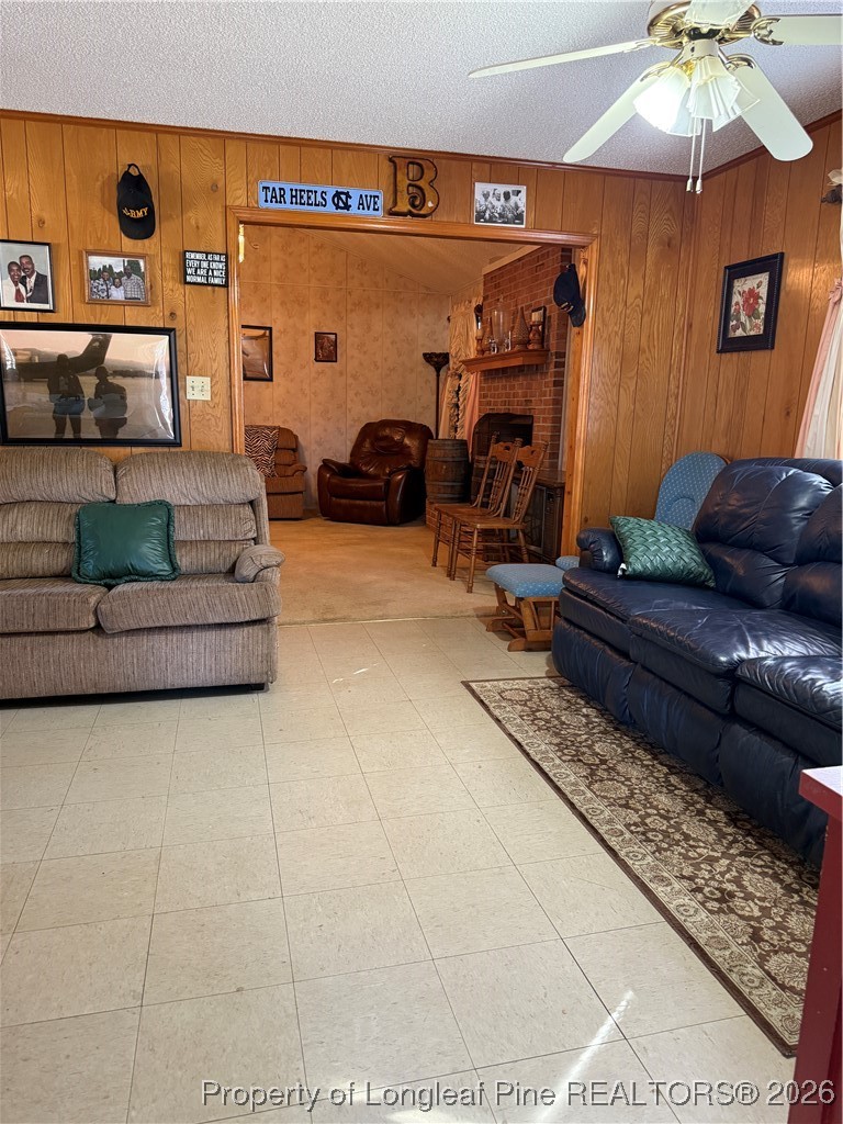 11442 Highway 87 Highway E