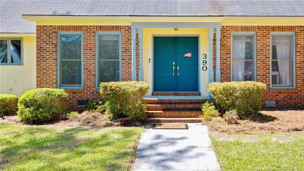 390 Hilliard Drive