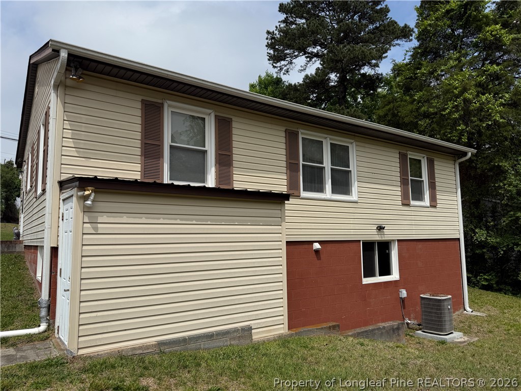 131 Robbins Avenue