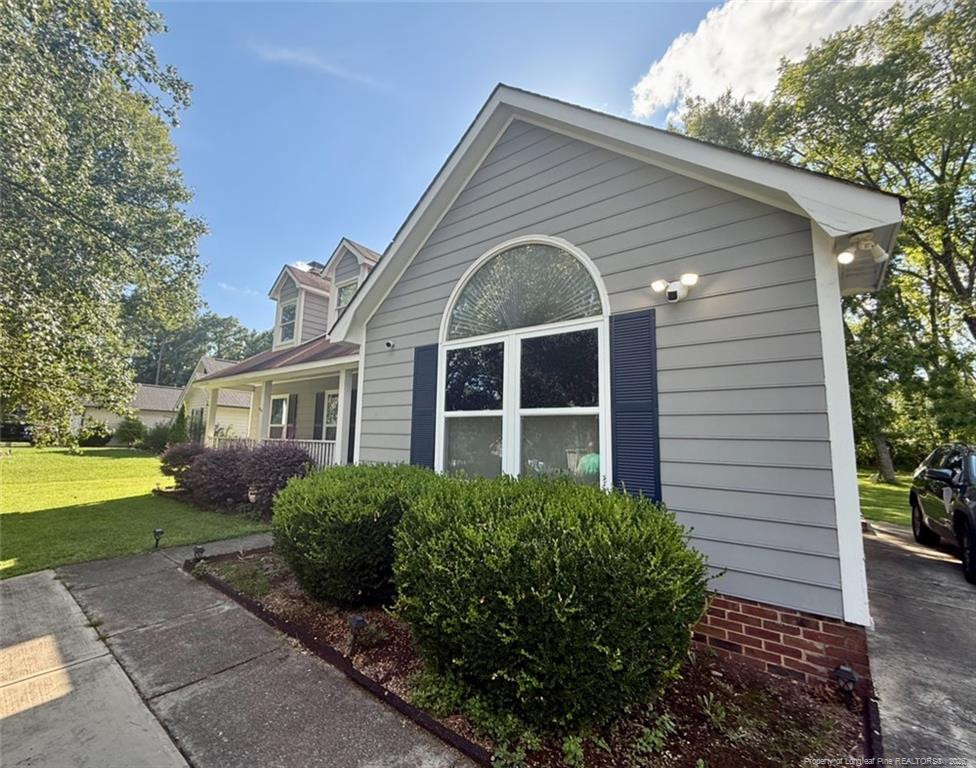 10520 Queensmead Circle