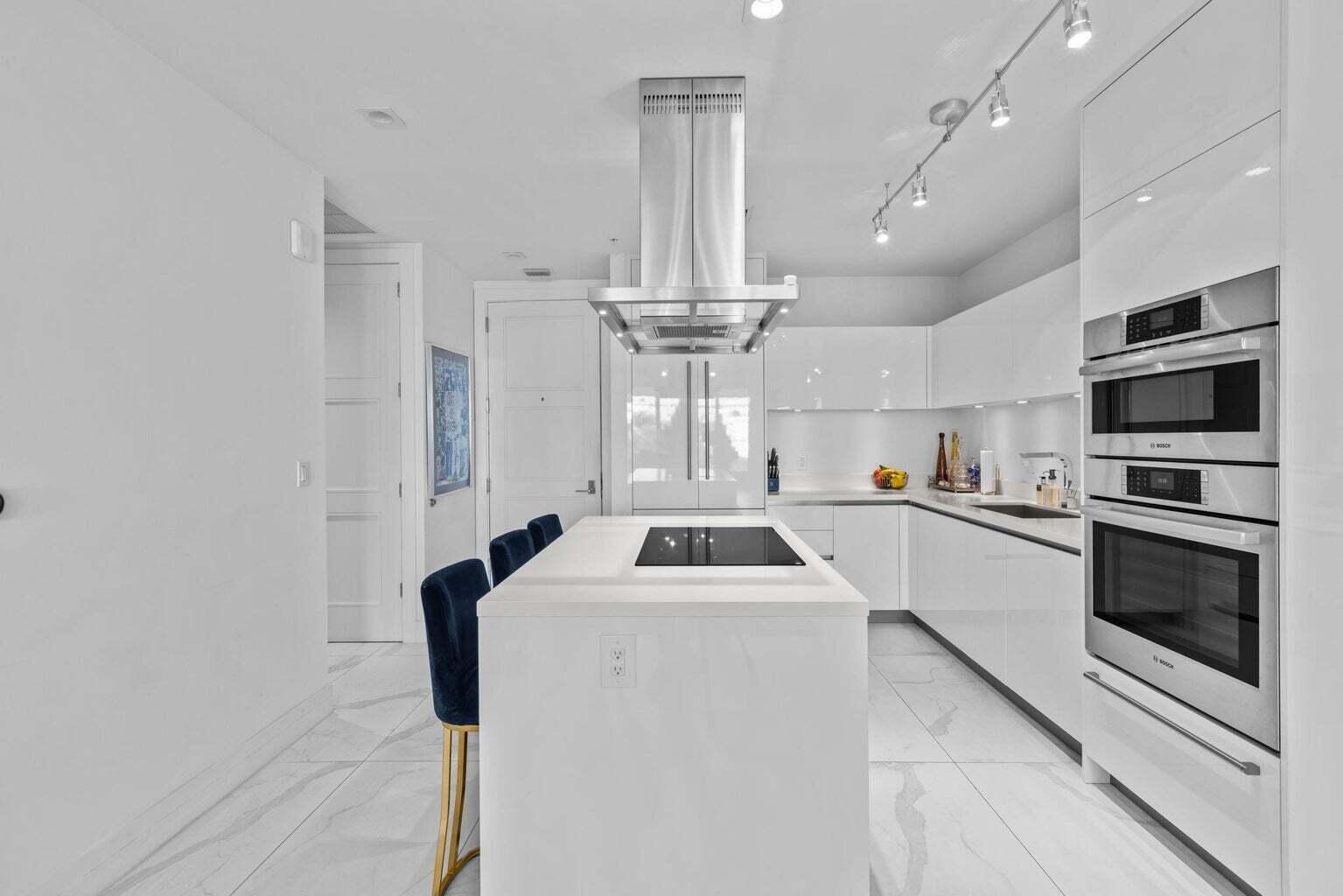 155 E Boca Raton Road Unit: 417