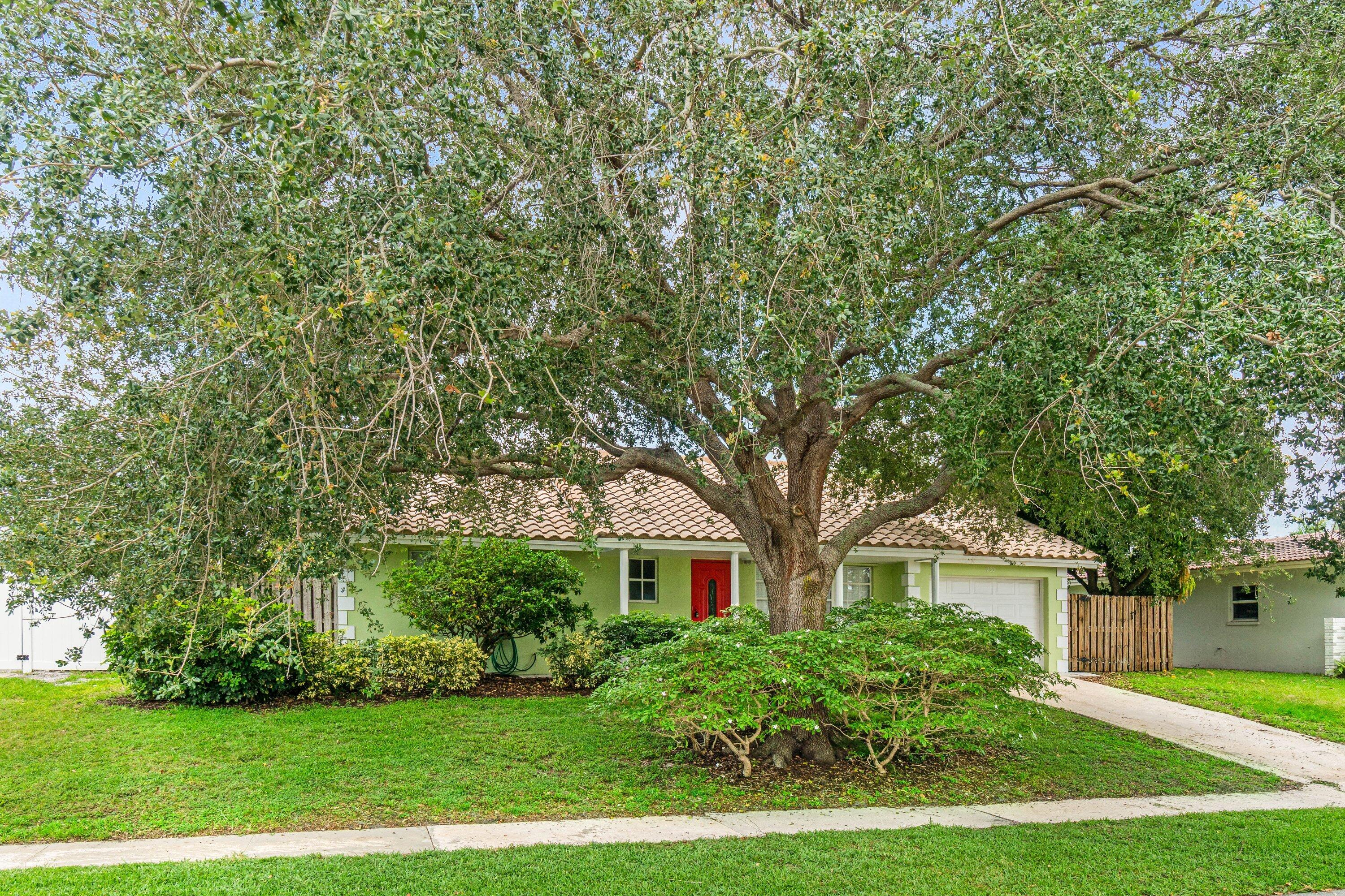 1290 SW 8th Street