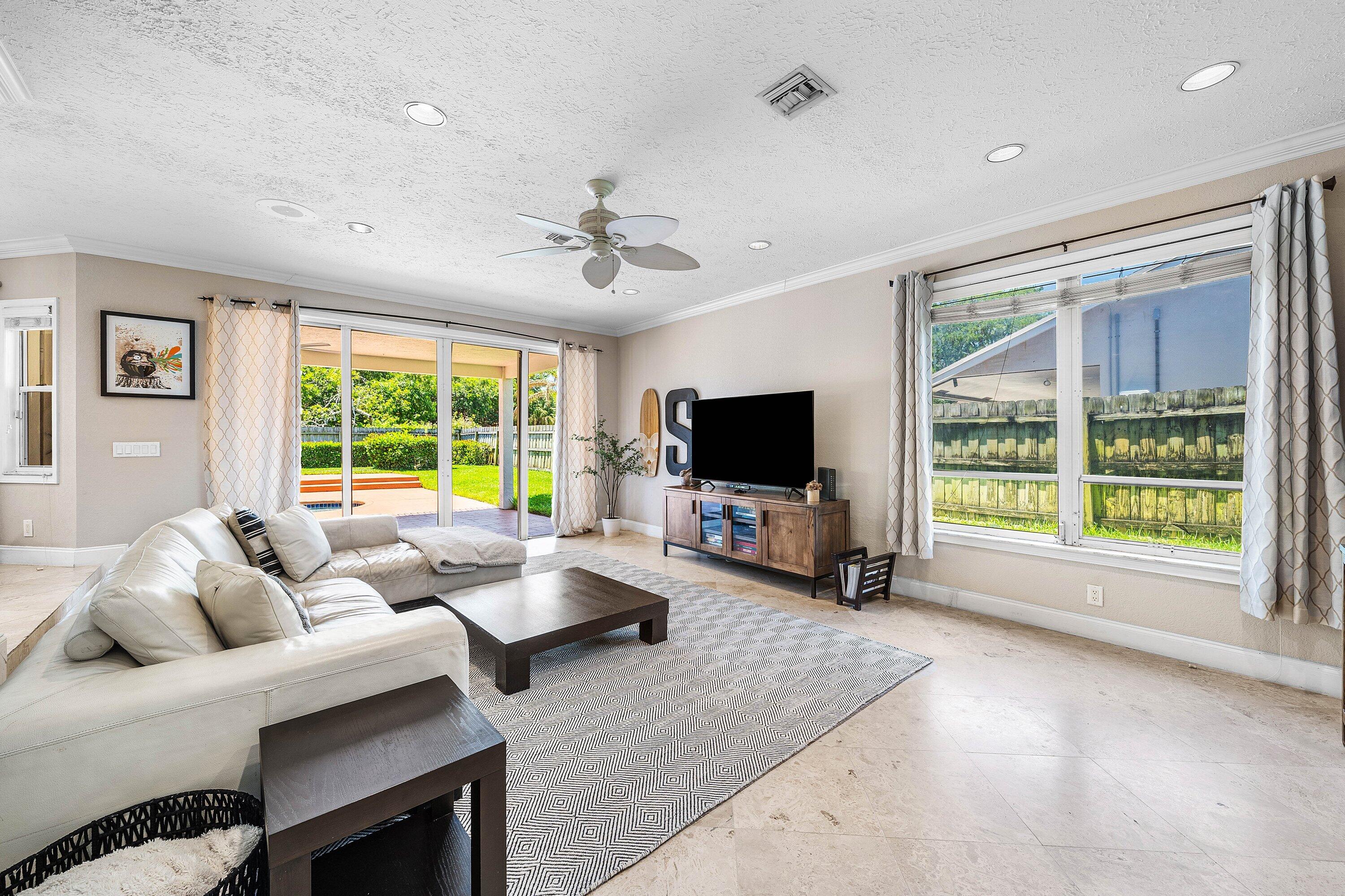 1560 SW 17th Street
