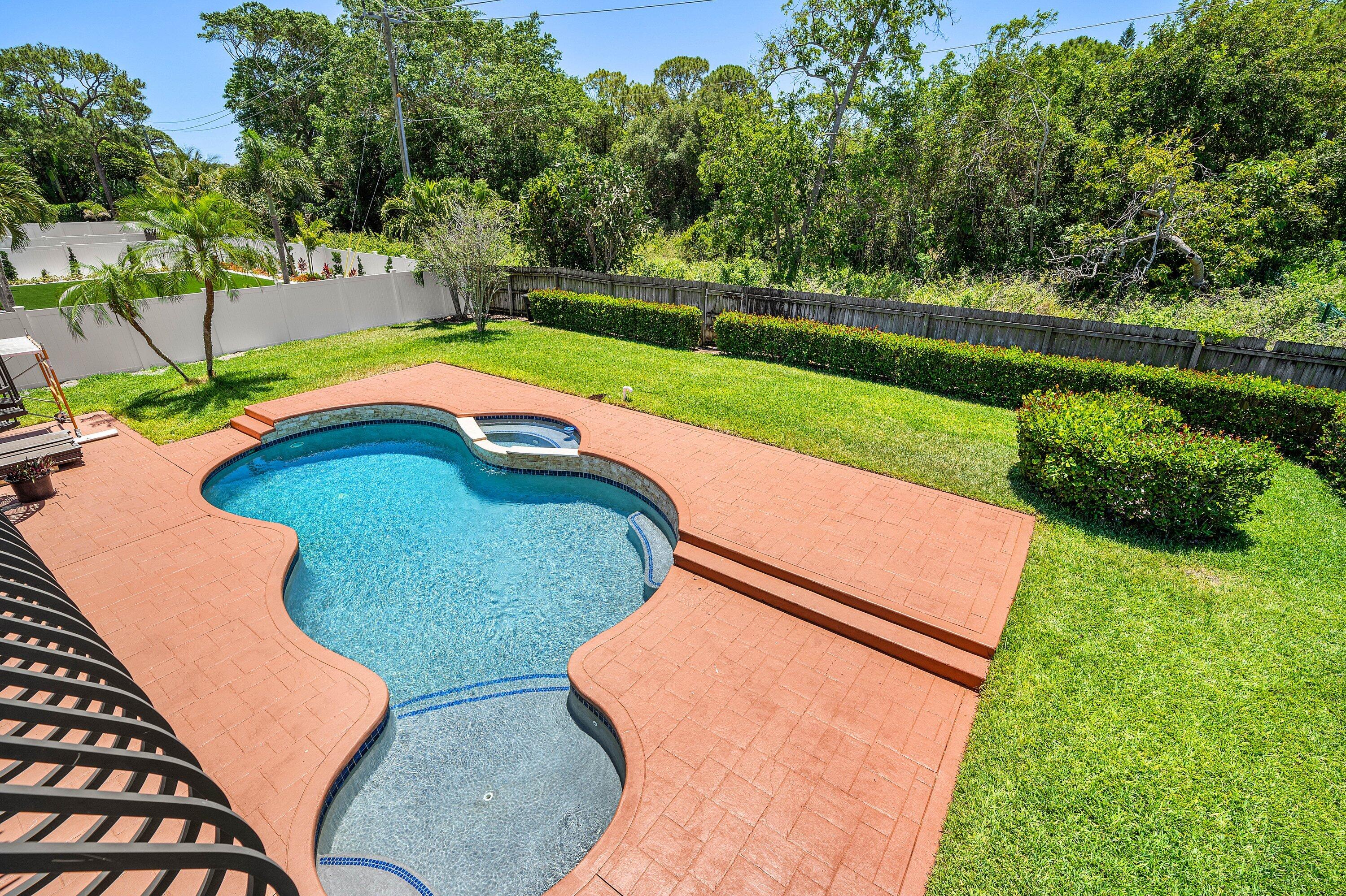 1560 SW 17th Street