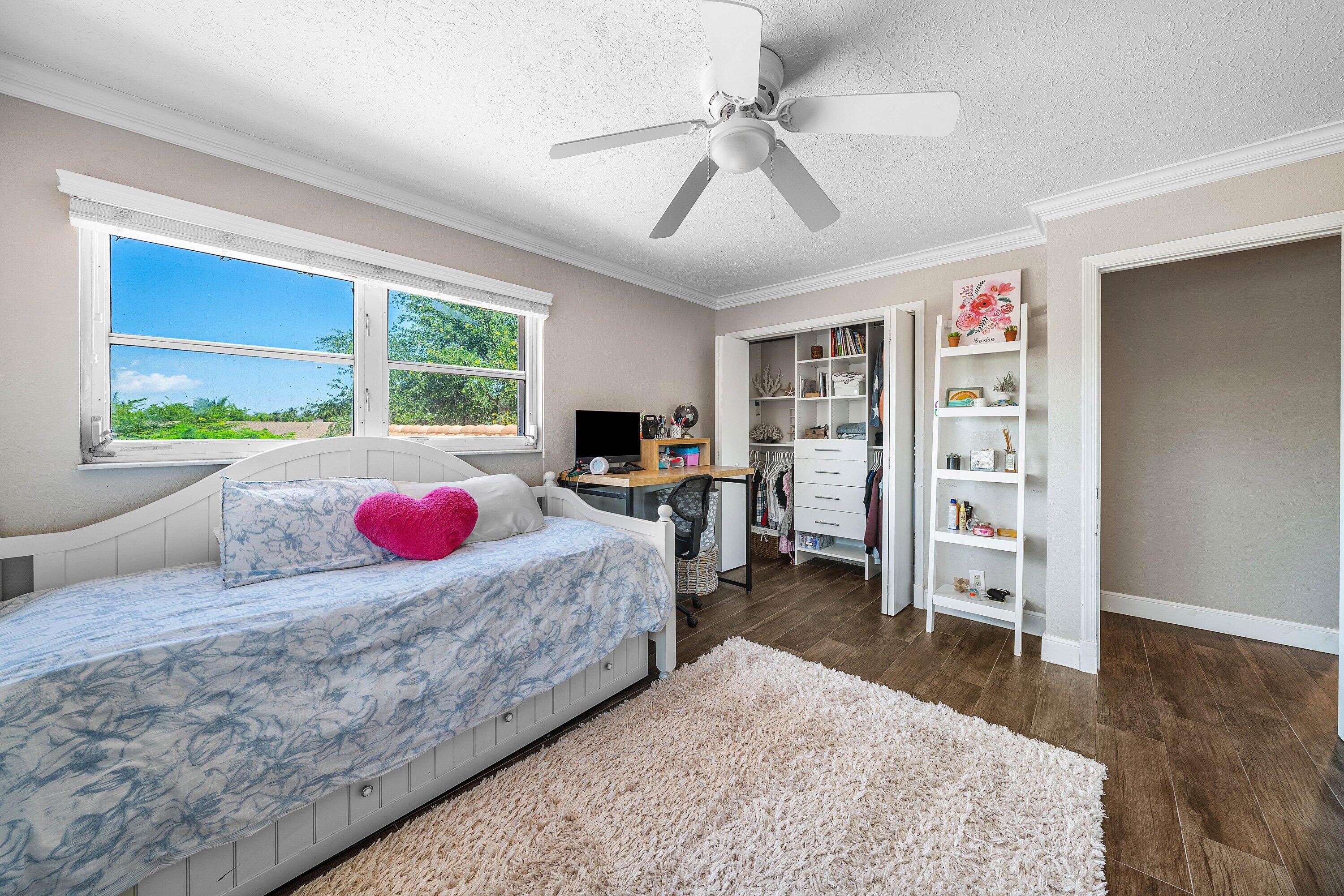 1560 SW 17th Street