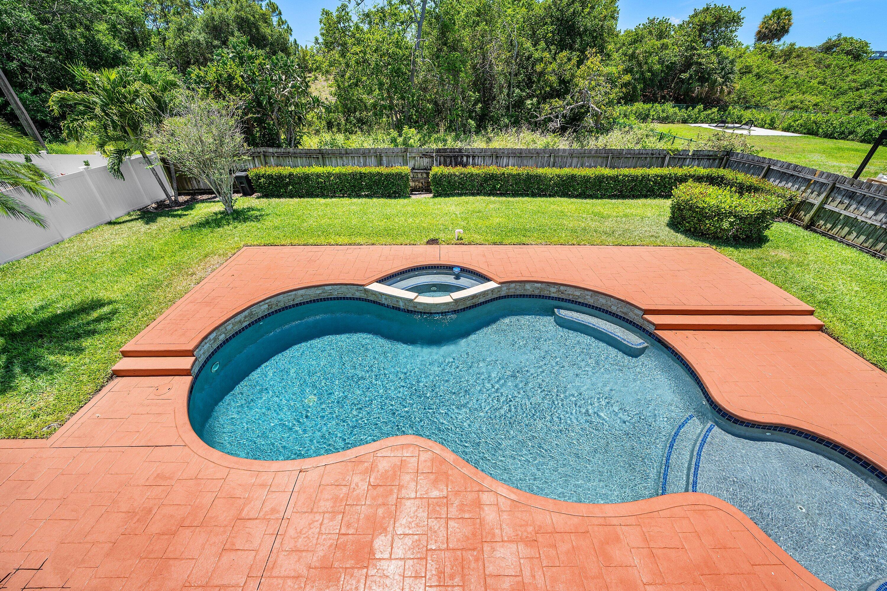 1560 SW 17th Street