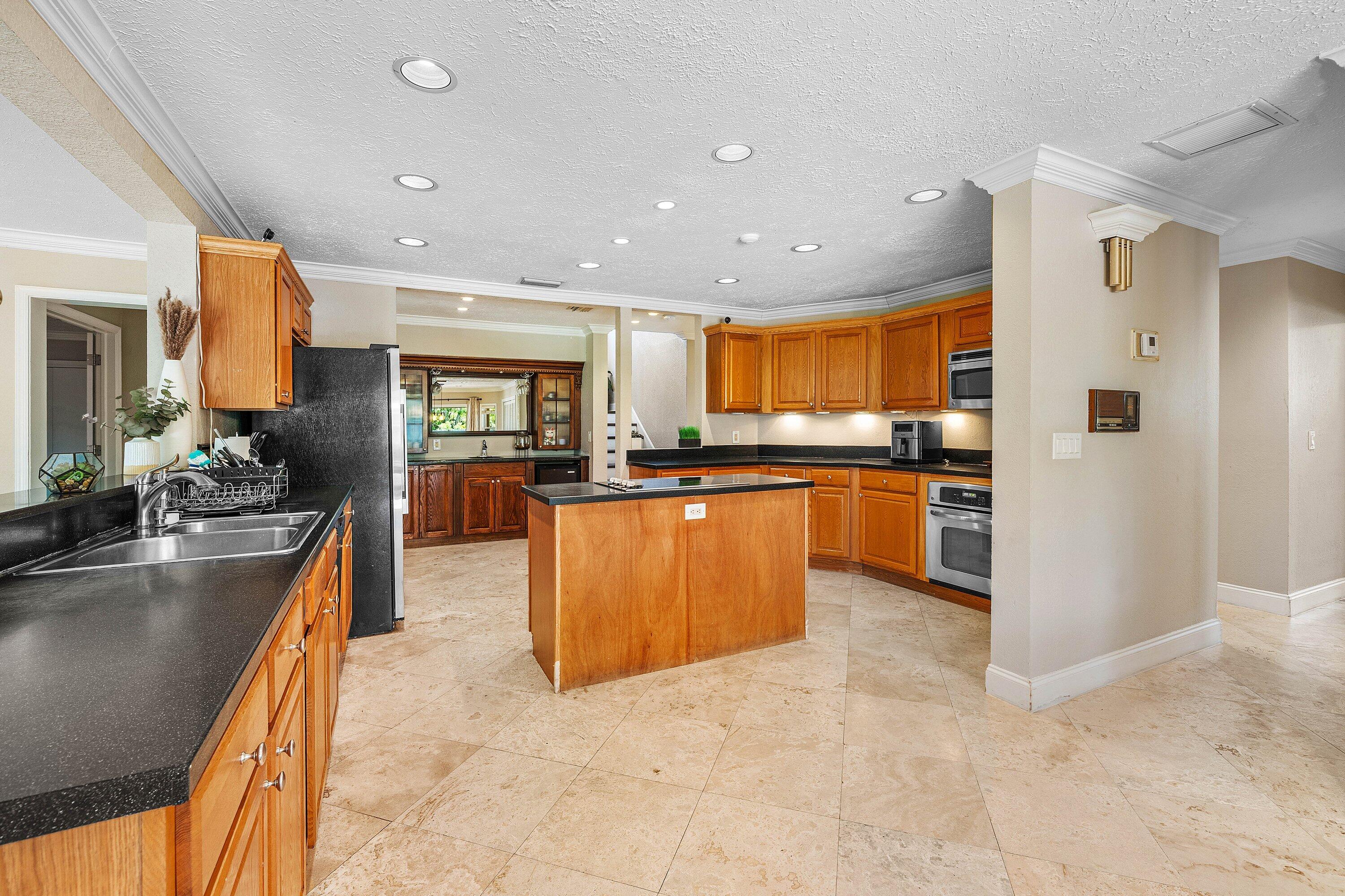 1560 SW 17th Street