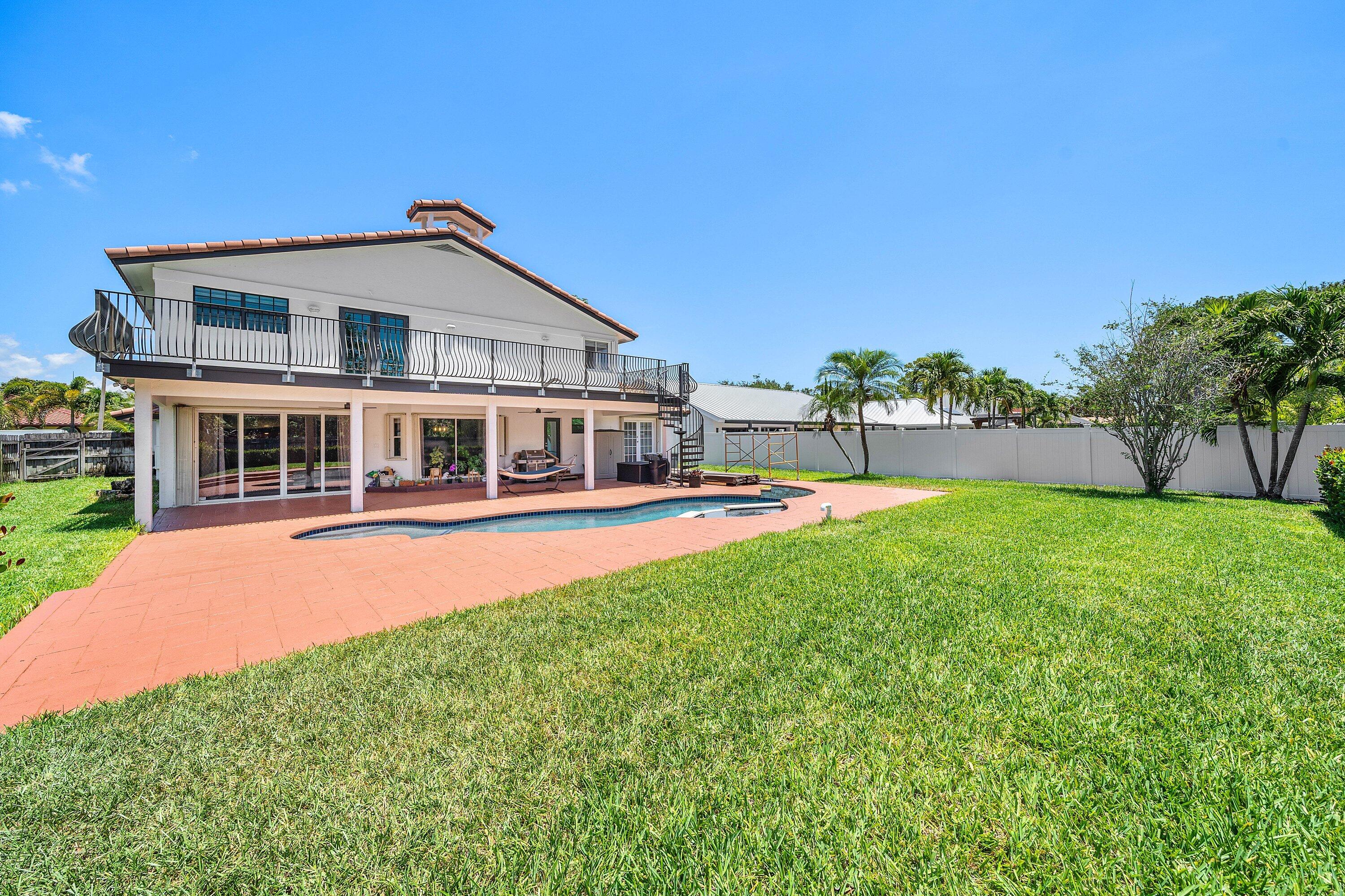 1560 SW 17th Street