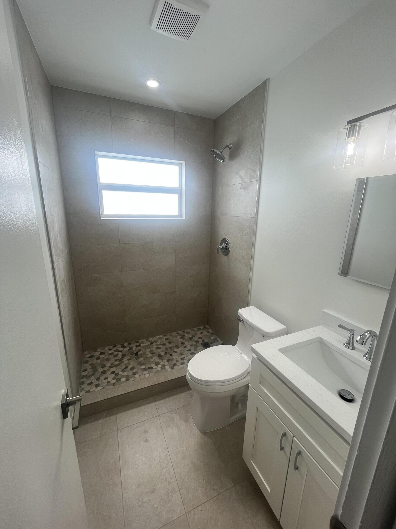196 NE 28th Street