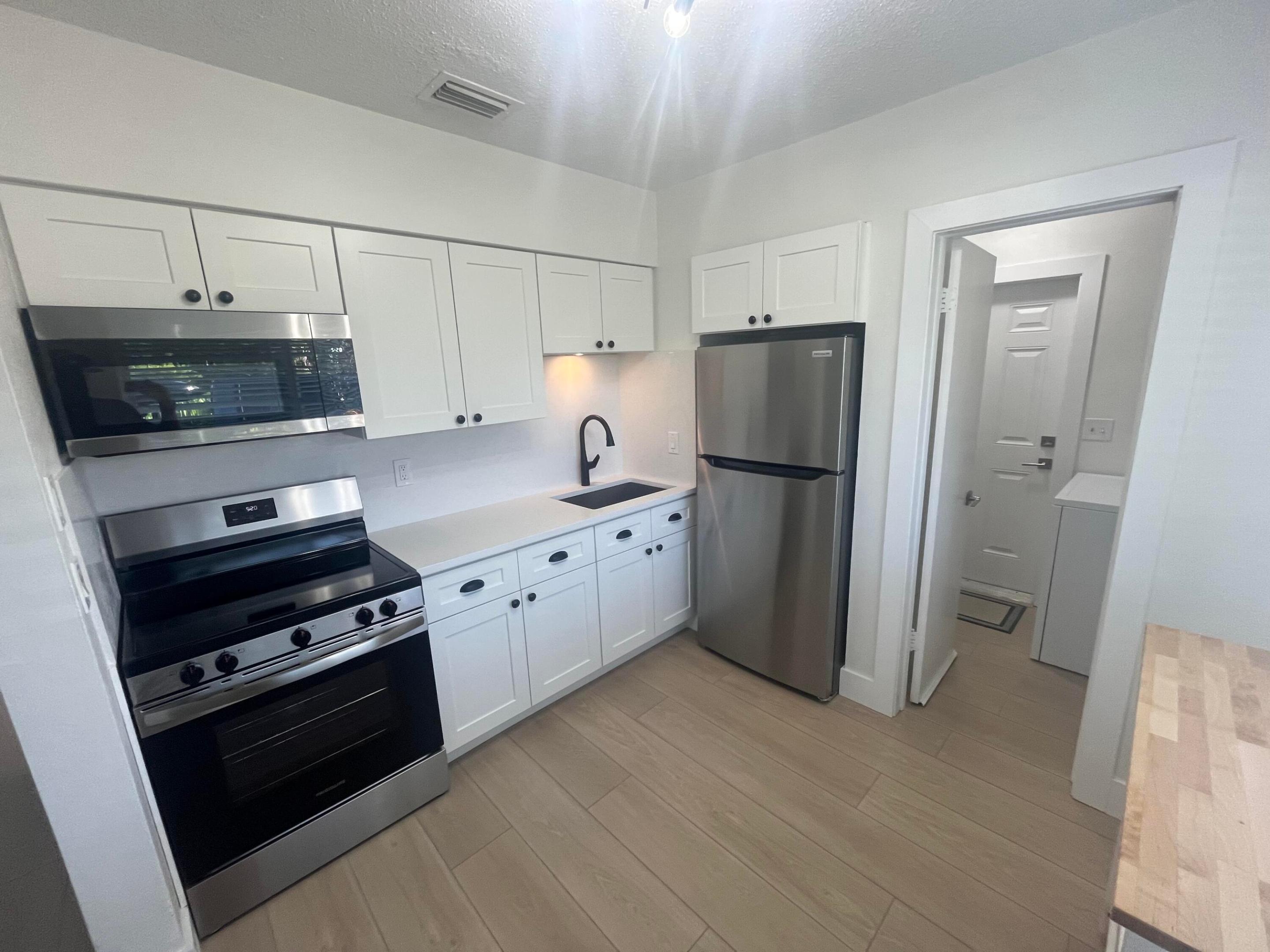 196 NE 28th Street