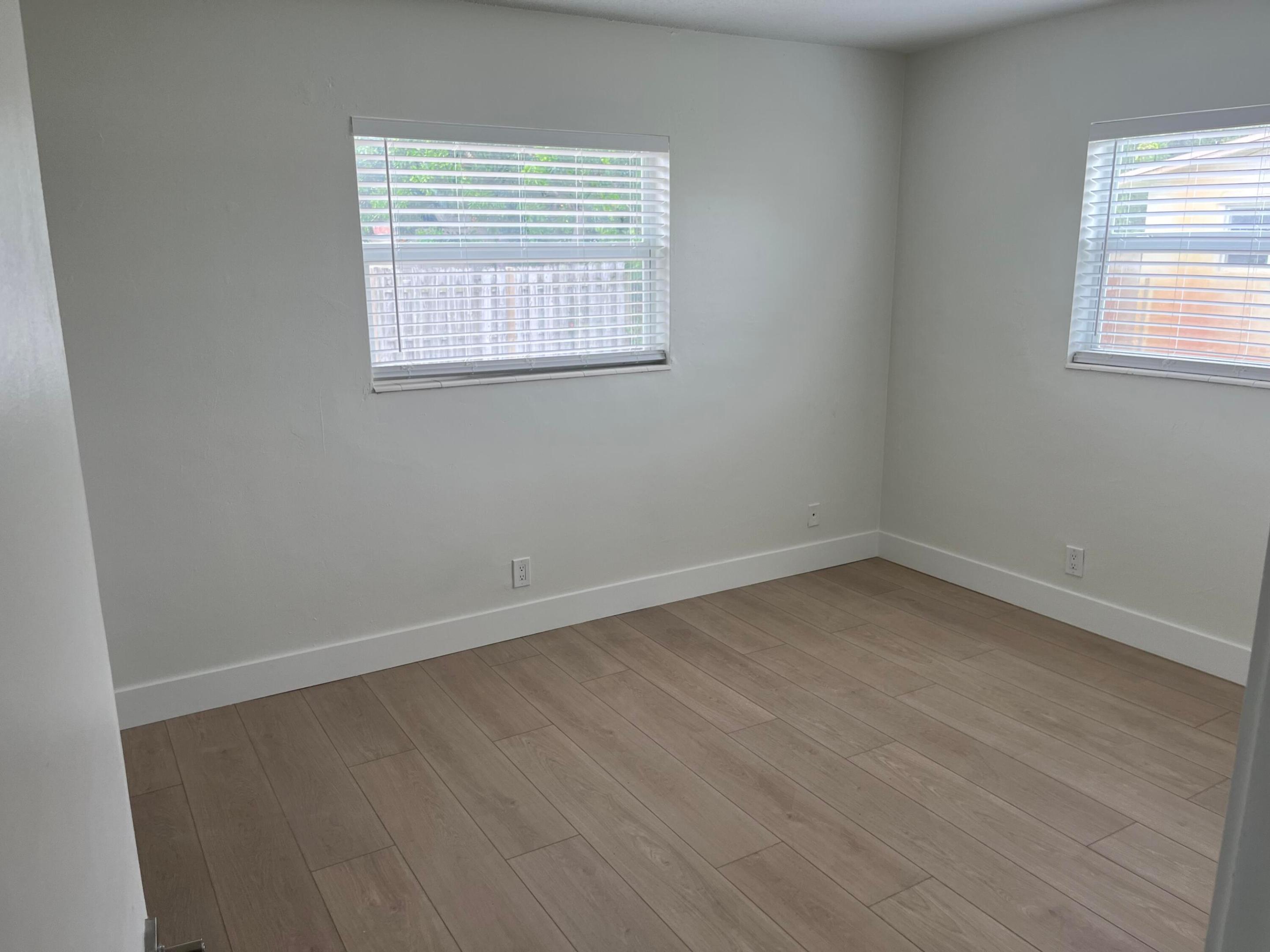 196 NE 28th Street