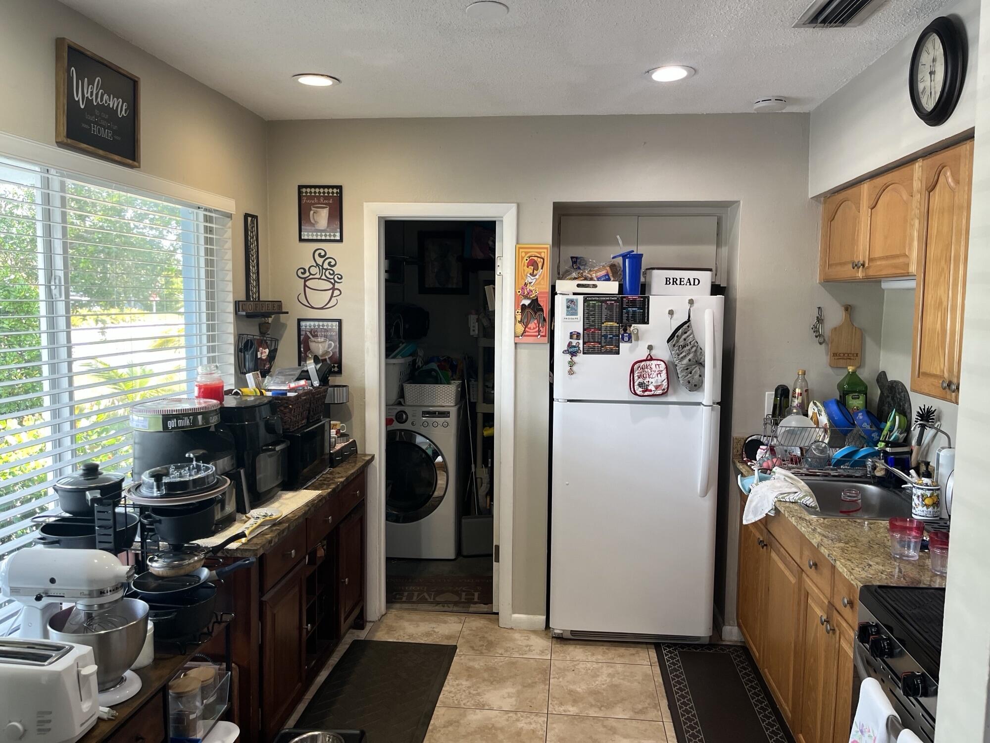 196 NE 28th Street