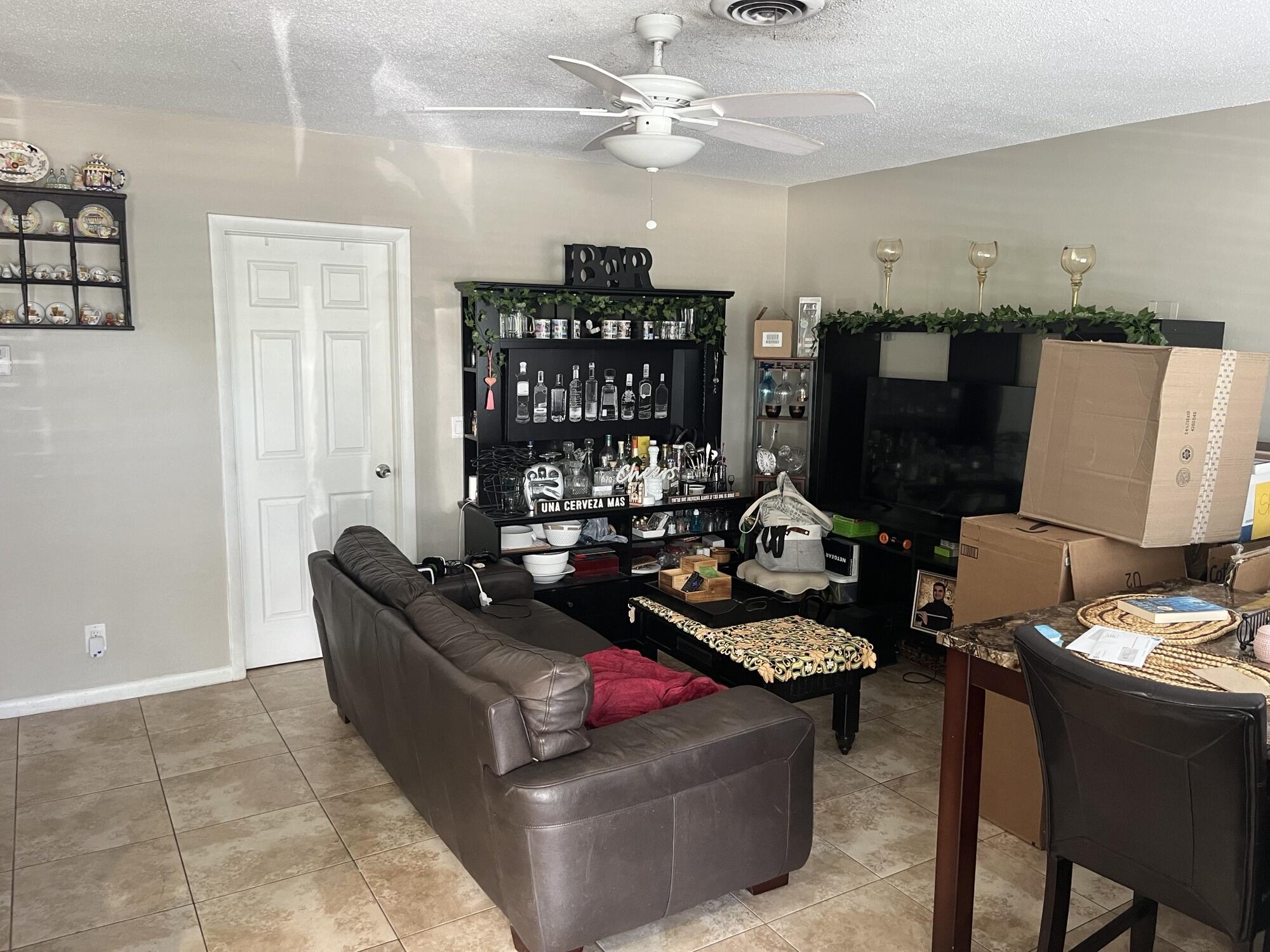 196 NE 28th Street