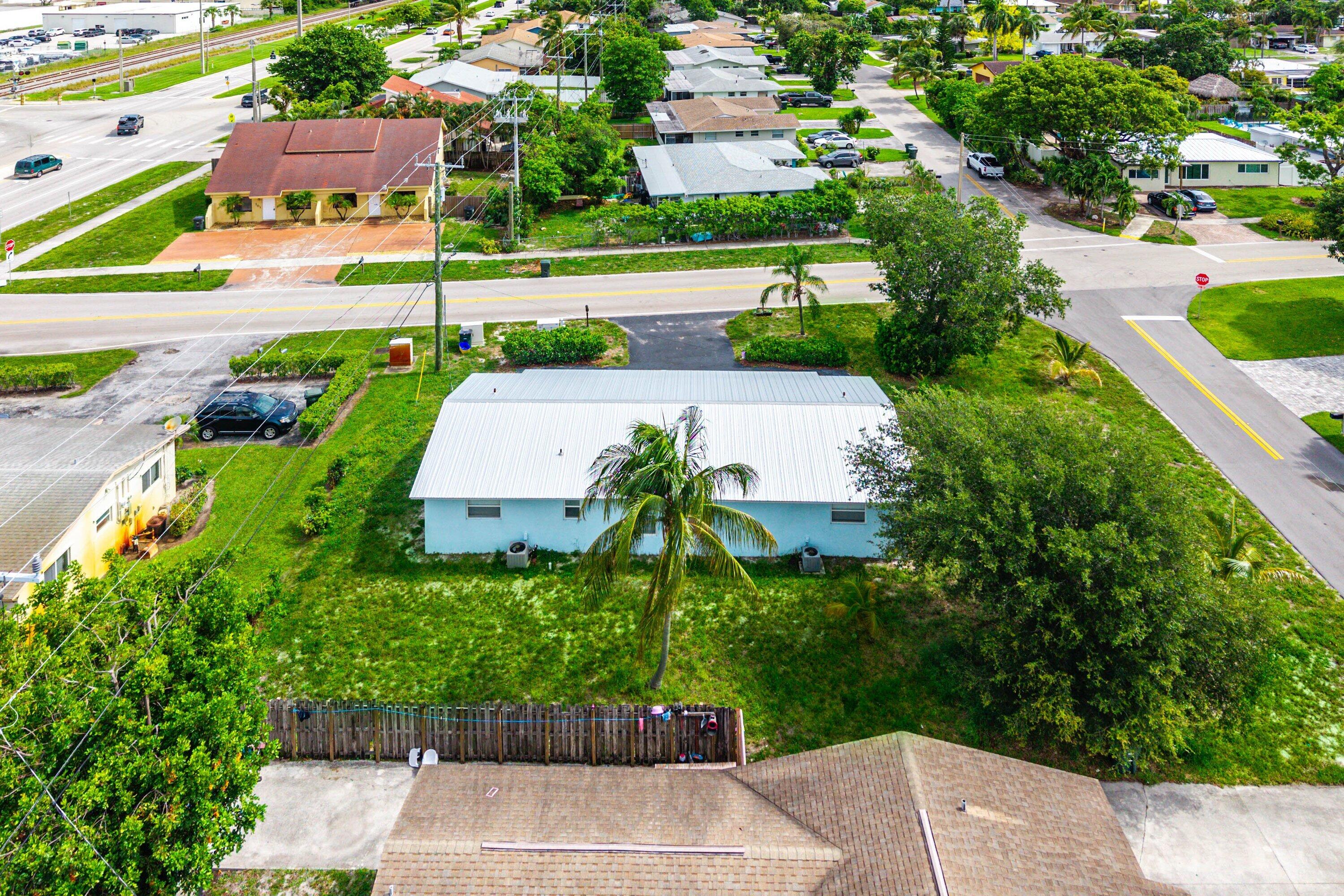 196 NE 28th Street