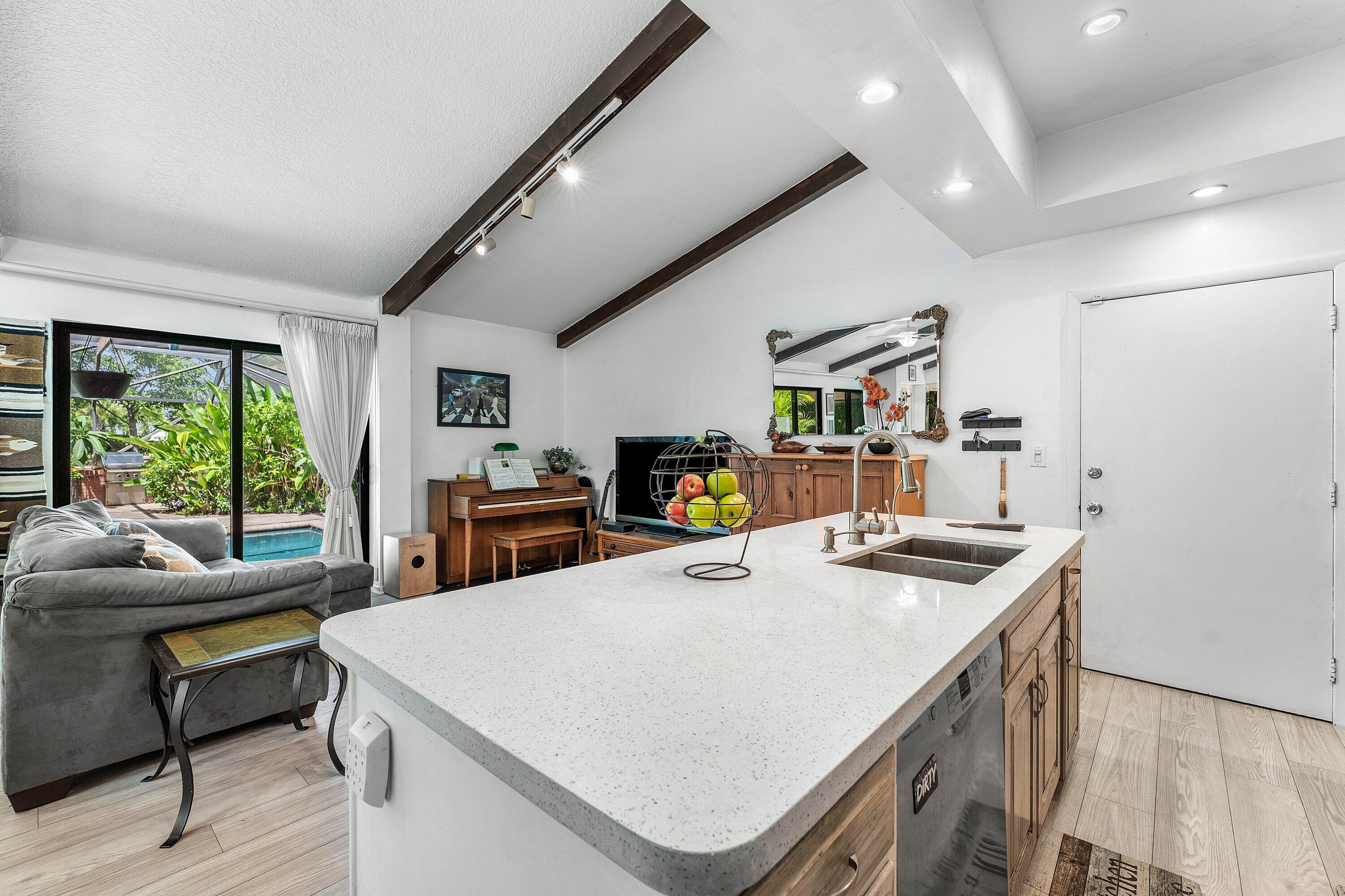 6582 Patio Lane