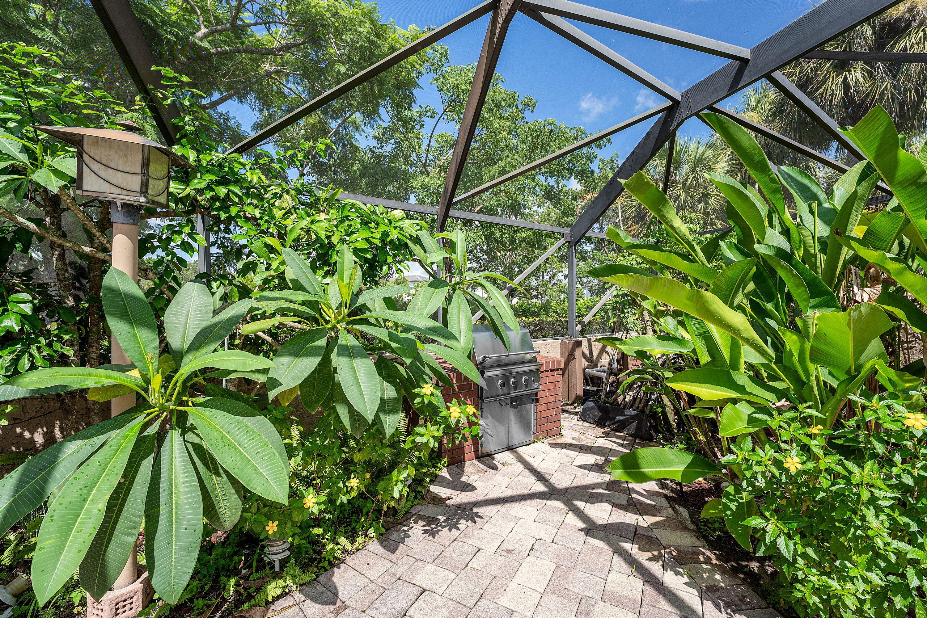 6582 Patio Lane