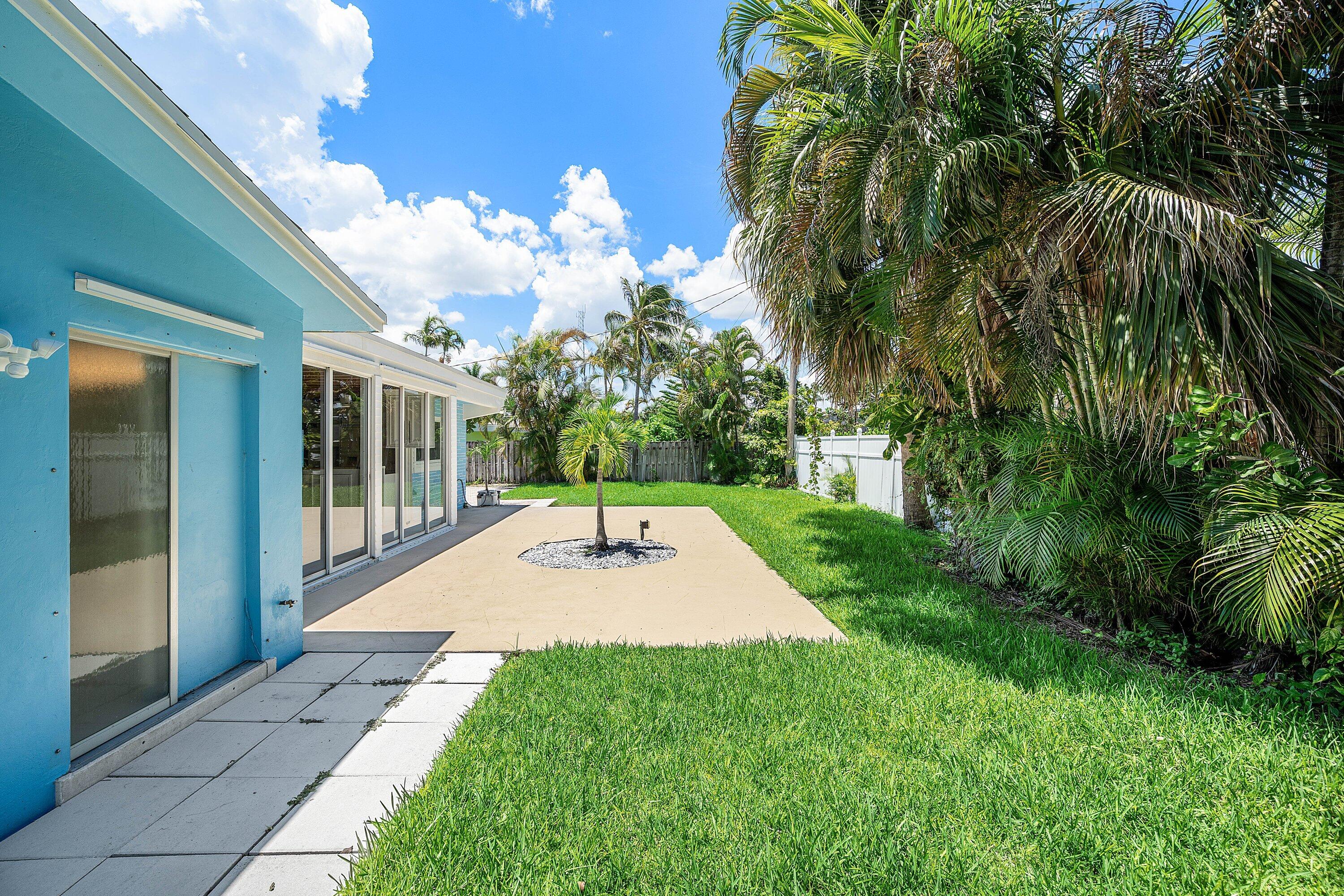 333 NE 24TH Street