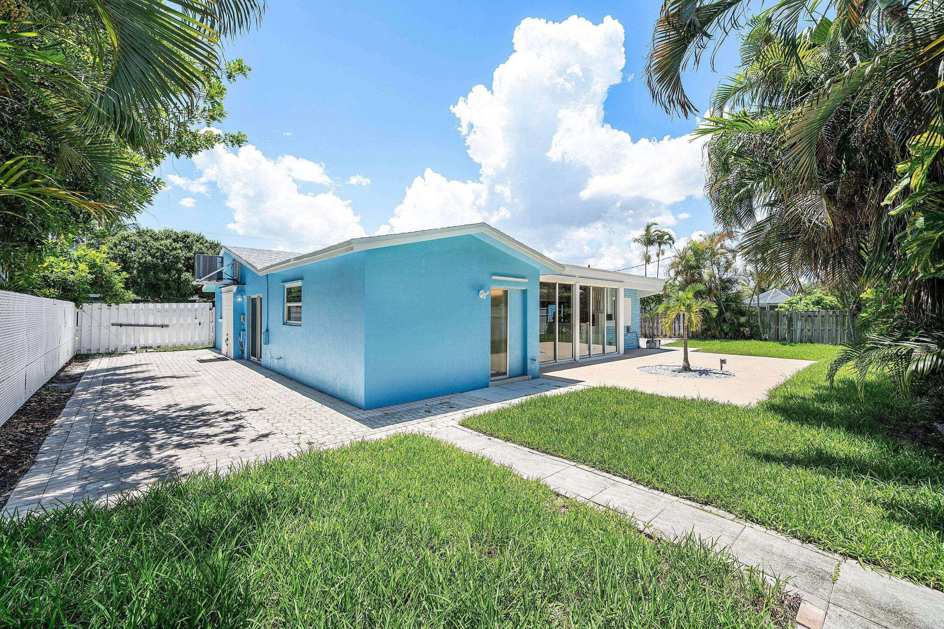 333 NE 24TH Street