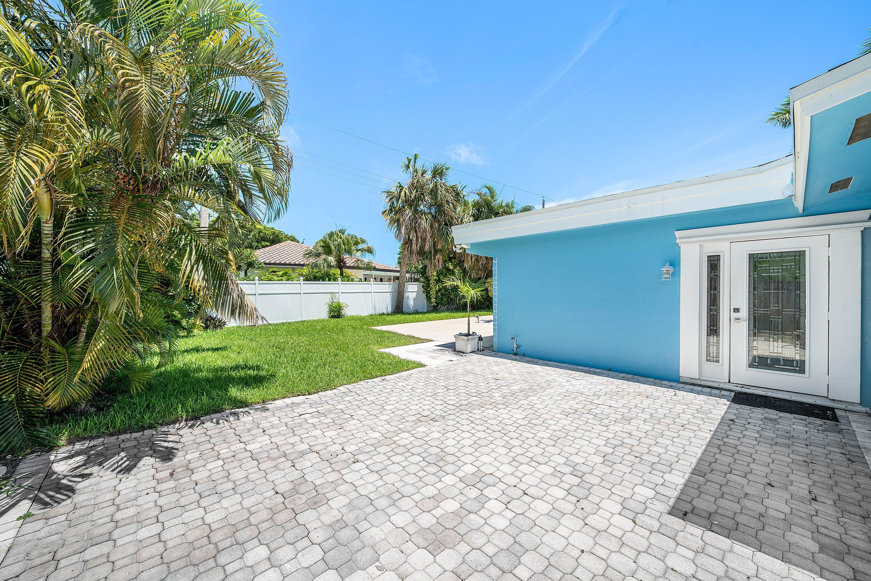 333 NE 24TH Street